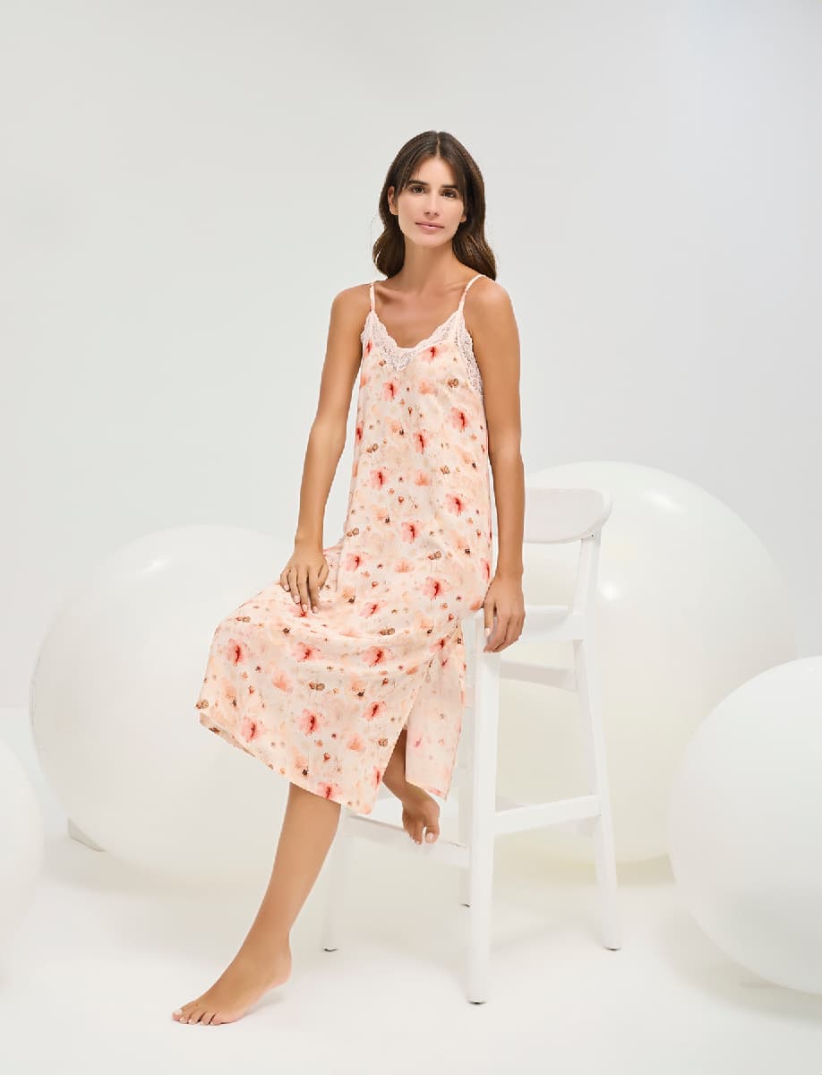 16403 Kadın İnce Askılı Kısa Gecelik