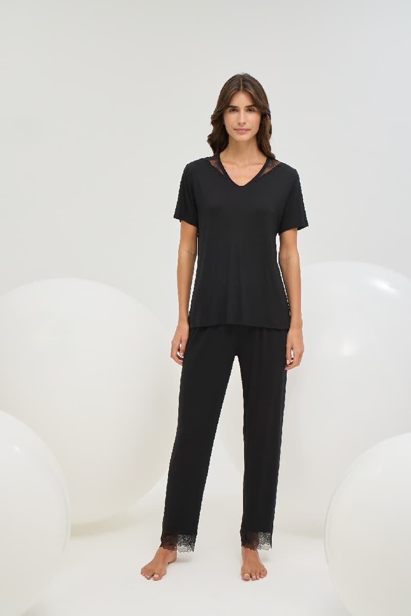 16770 Kadın V Yaka Pijama Takım