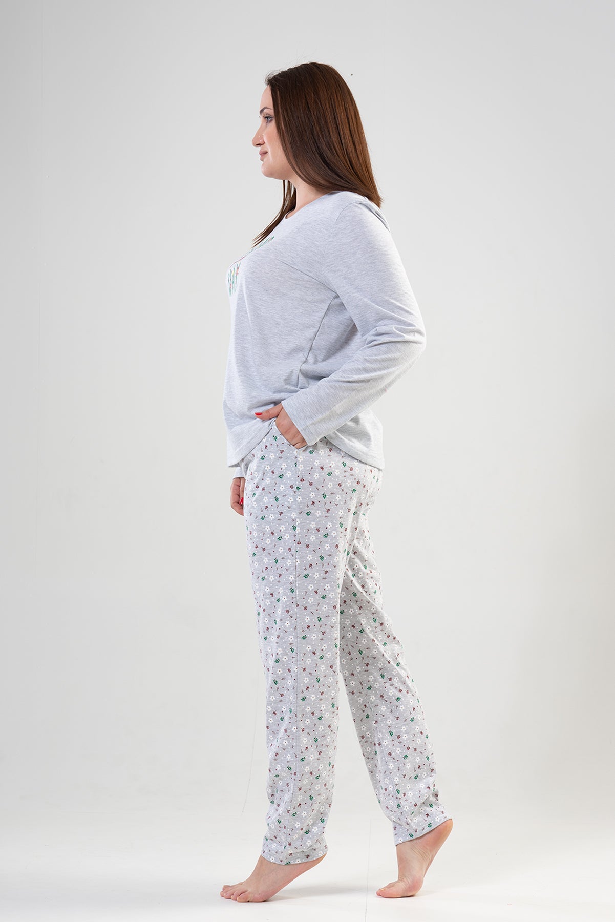 Woman Big Size Find Way Pyjama Set
