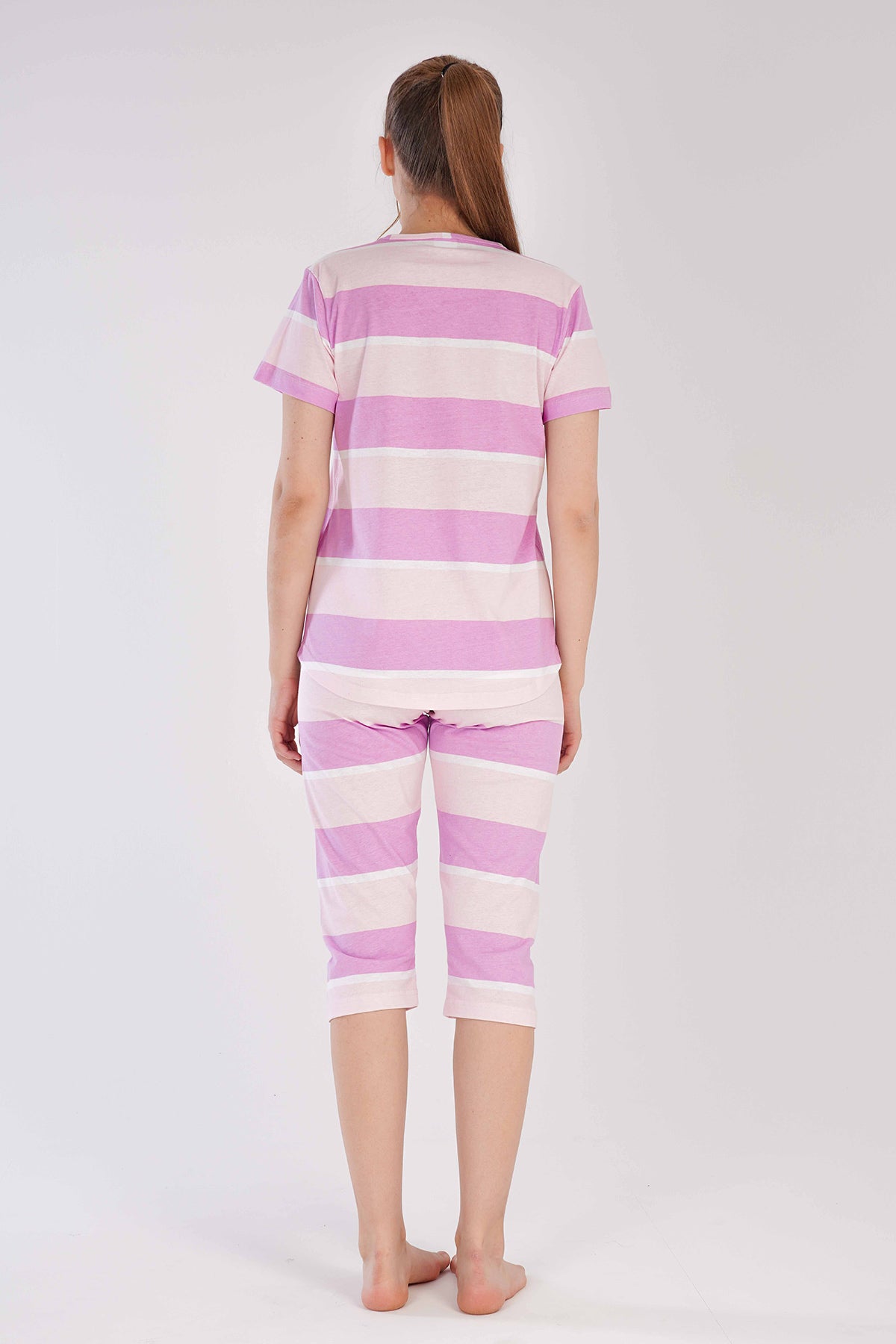 KADIN P.SUPREM O YAKA KISA KOL ETEGI OVAL KAPRI TAKIM