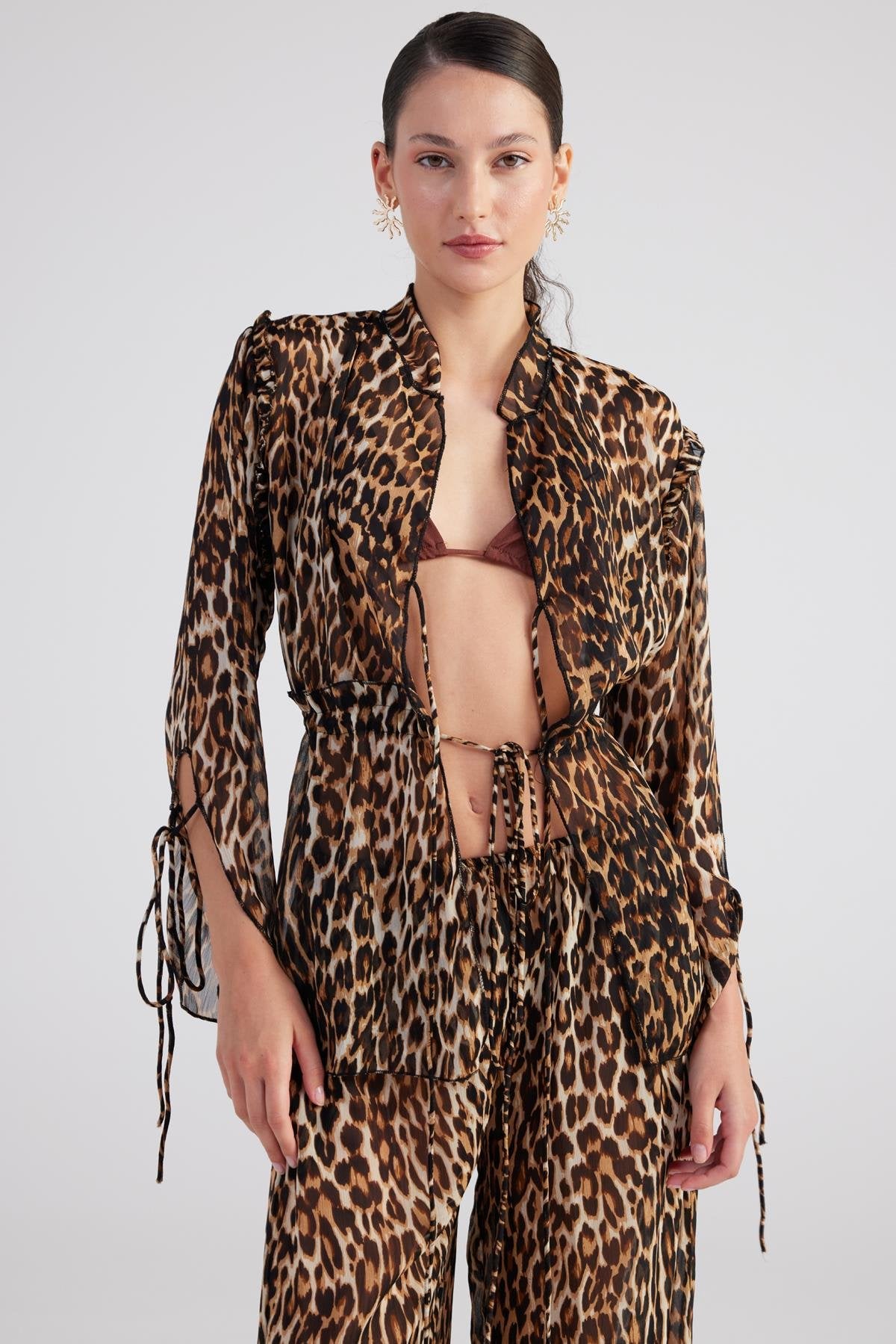 Bağlama Detaylı Leopar Desenli Şifon Savage Gömlek Kahve