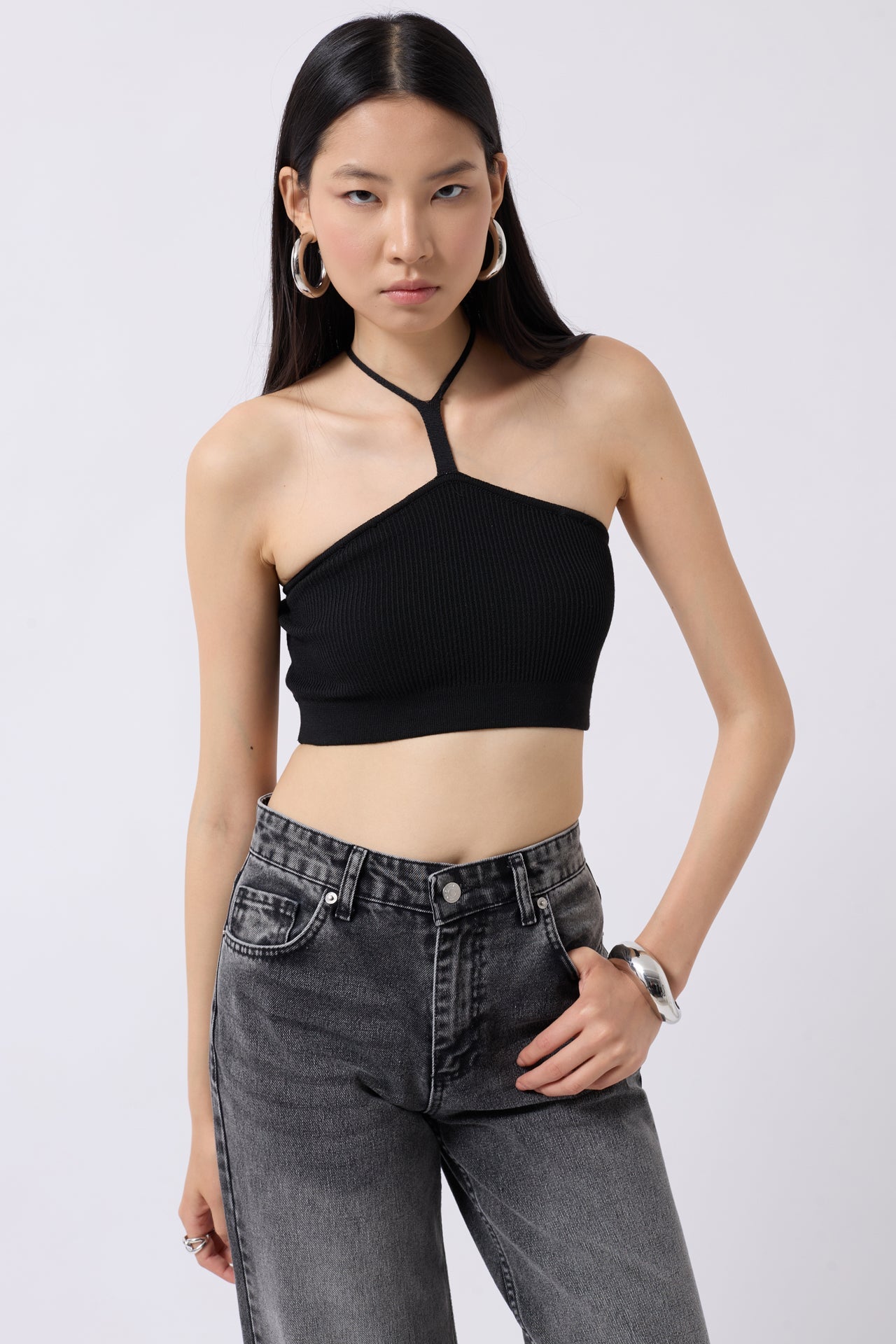 Pencere Detay Fitilli Siyah Crop