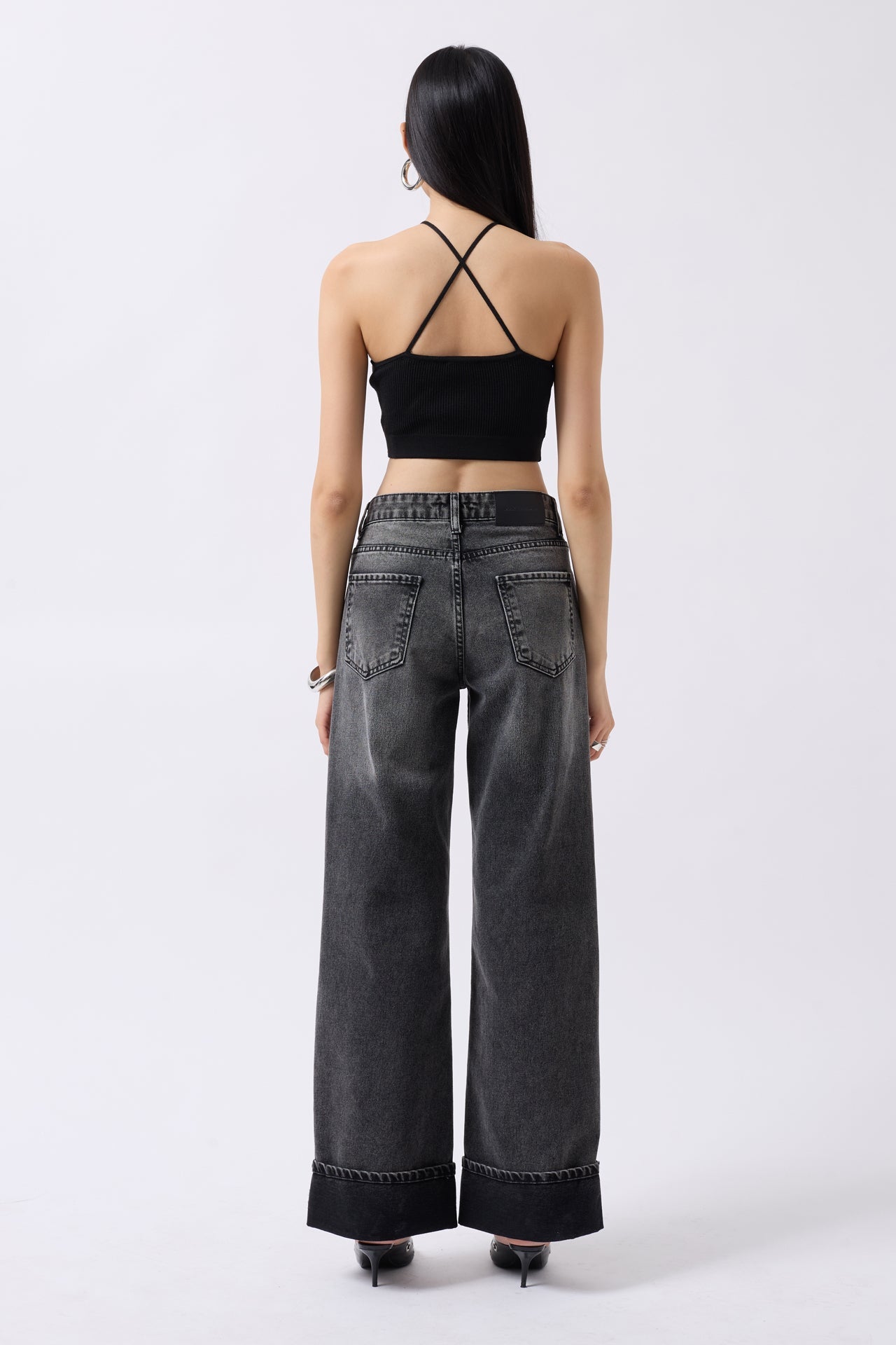 Pencere Detay Fitilli Siyah Crop