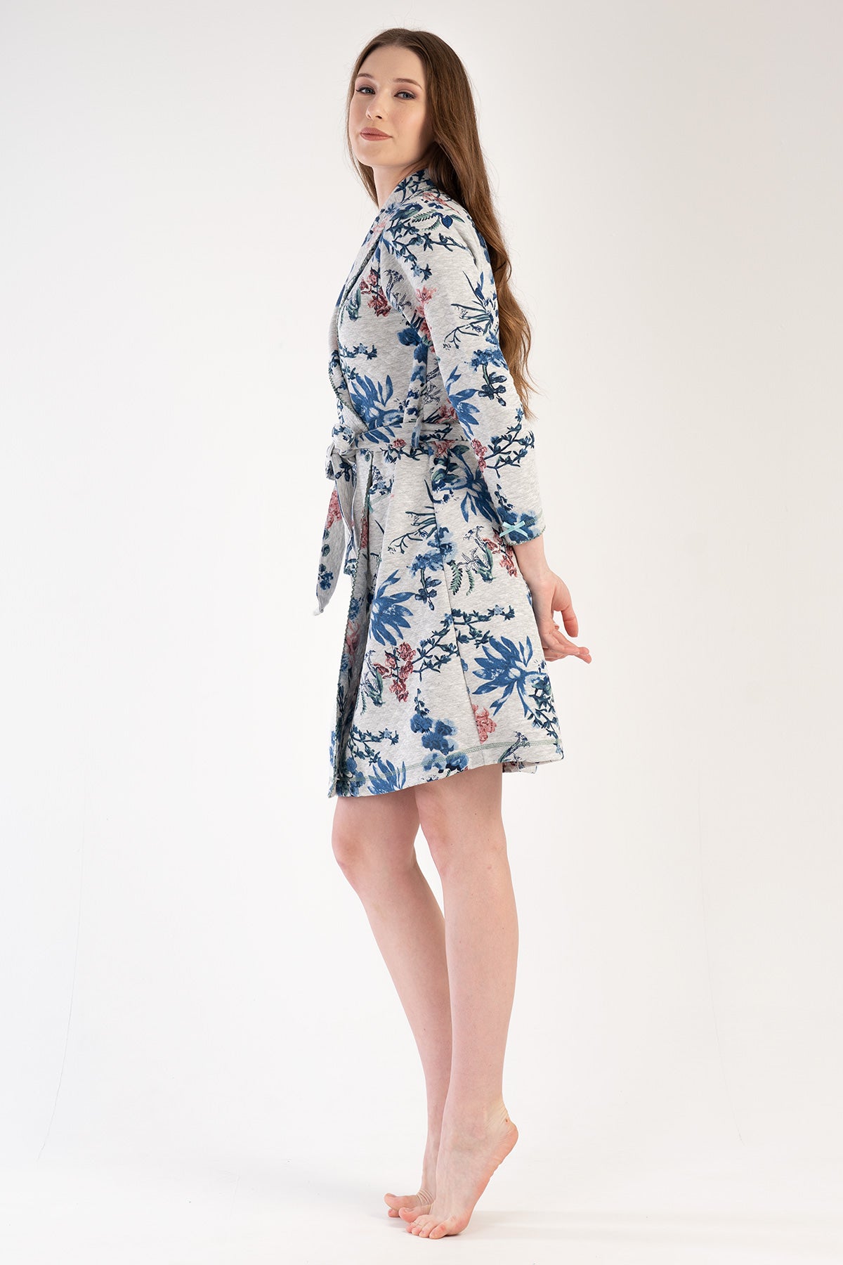 Woman Mare Quilting Dressing Gown