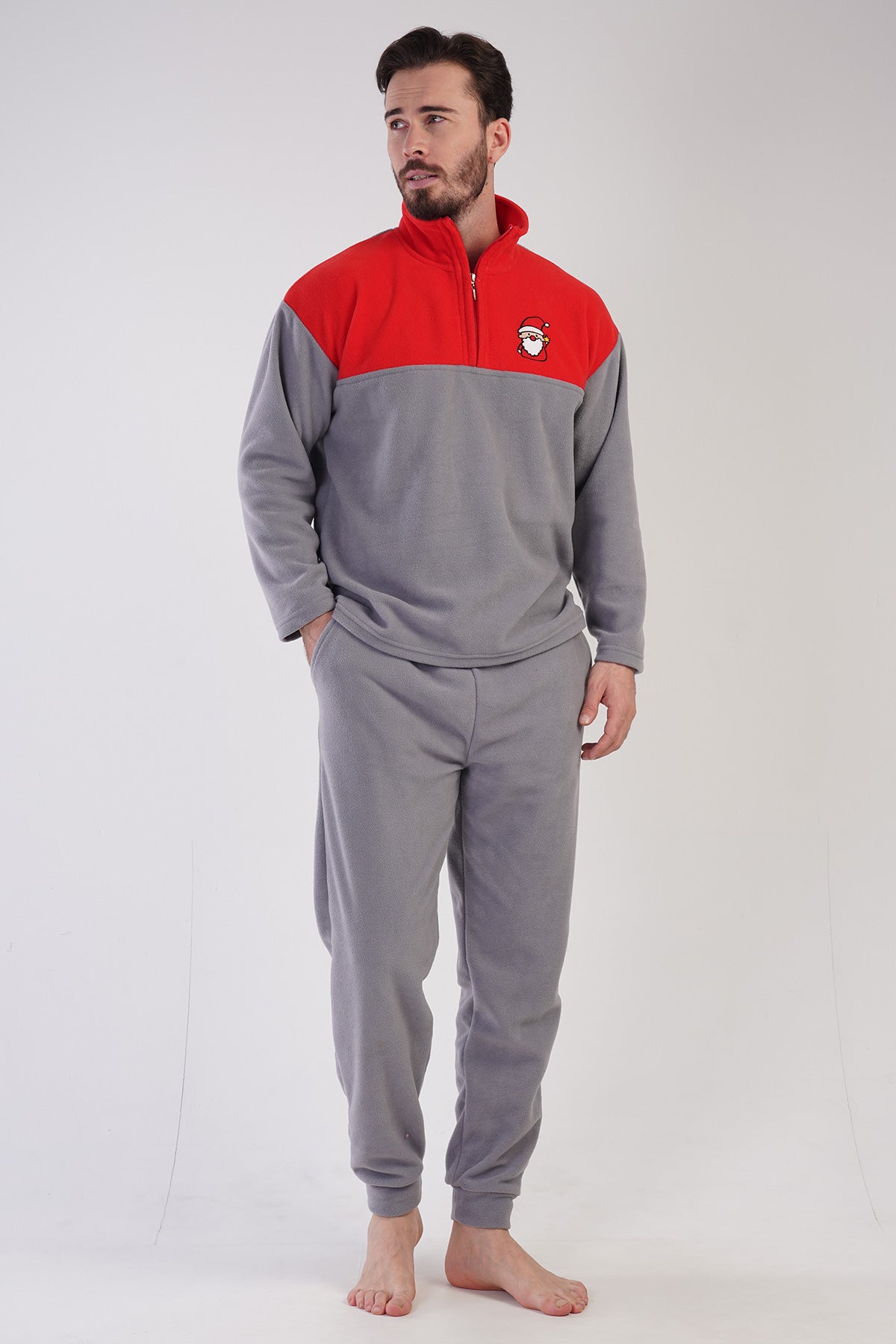 CEPLI ERKEK POLAR YAKALI DUSUK OMUZLU UZUN KOL FERMUARLI MANSETLI CEPLI PIJAMA TAKIM