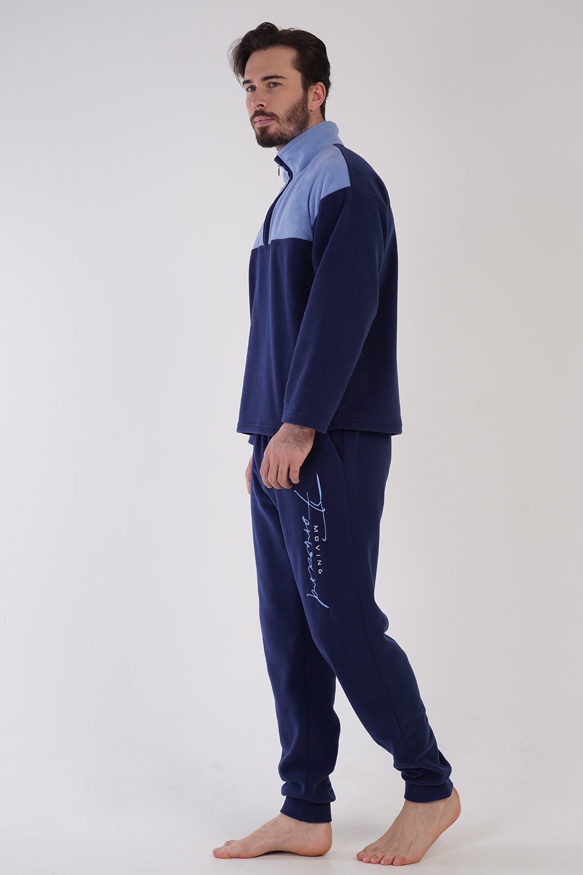 CEPLI ERKEK POLAR YAKALI DUSUK OMUZLU UZUN KOL MANSETLI PIJAMA TAKIM