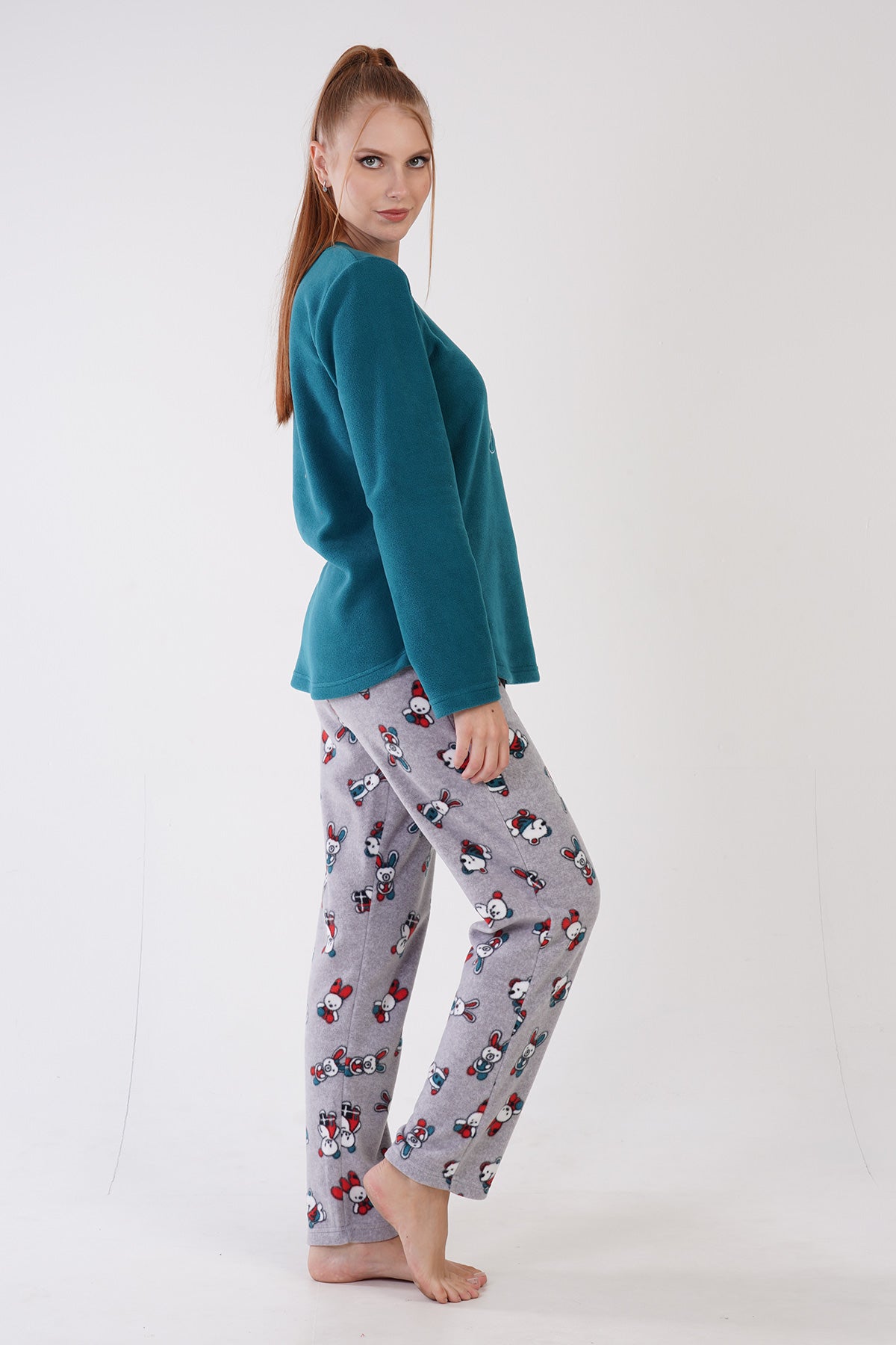 Woman Aila Fleece Long Sleeve Pyjama Set
