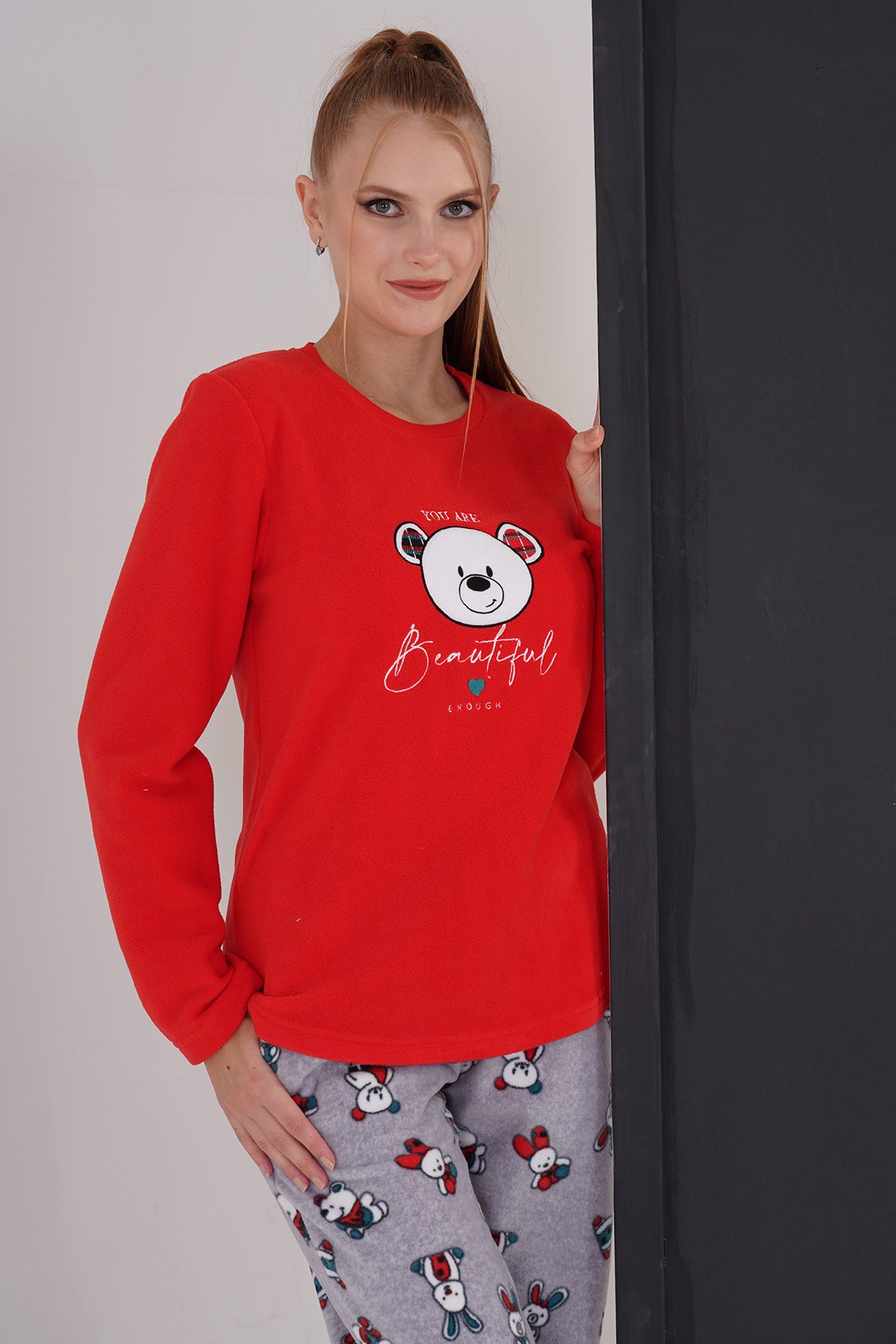 Woman Aila Fleece Long Sleeve Pyjama Set