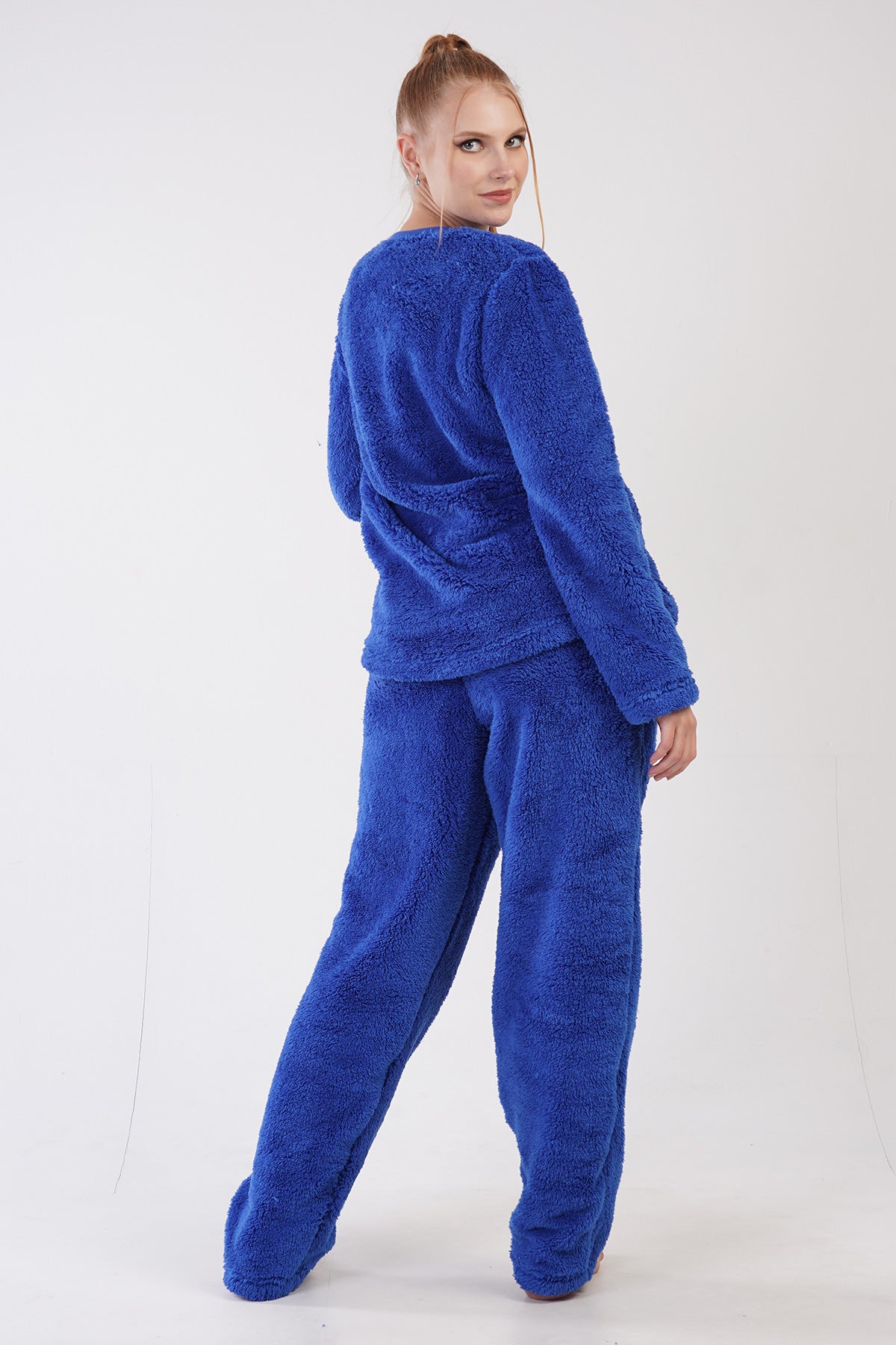 Woman Barly Welsoft O Neck Pyjama Set