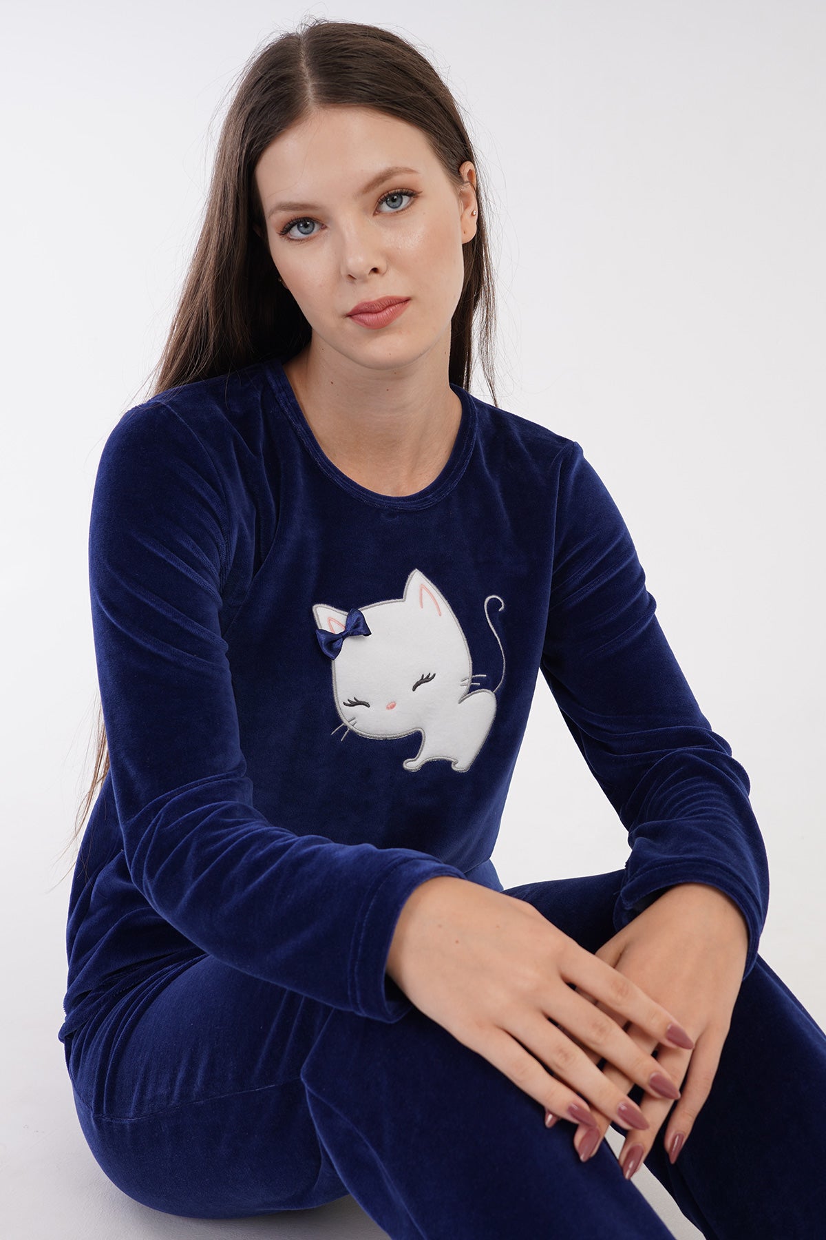 Woman Velvet Nice Pyjama Set