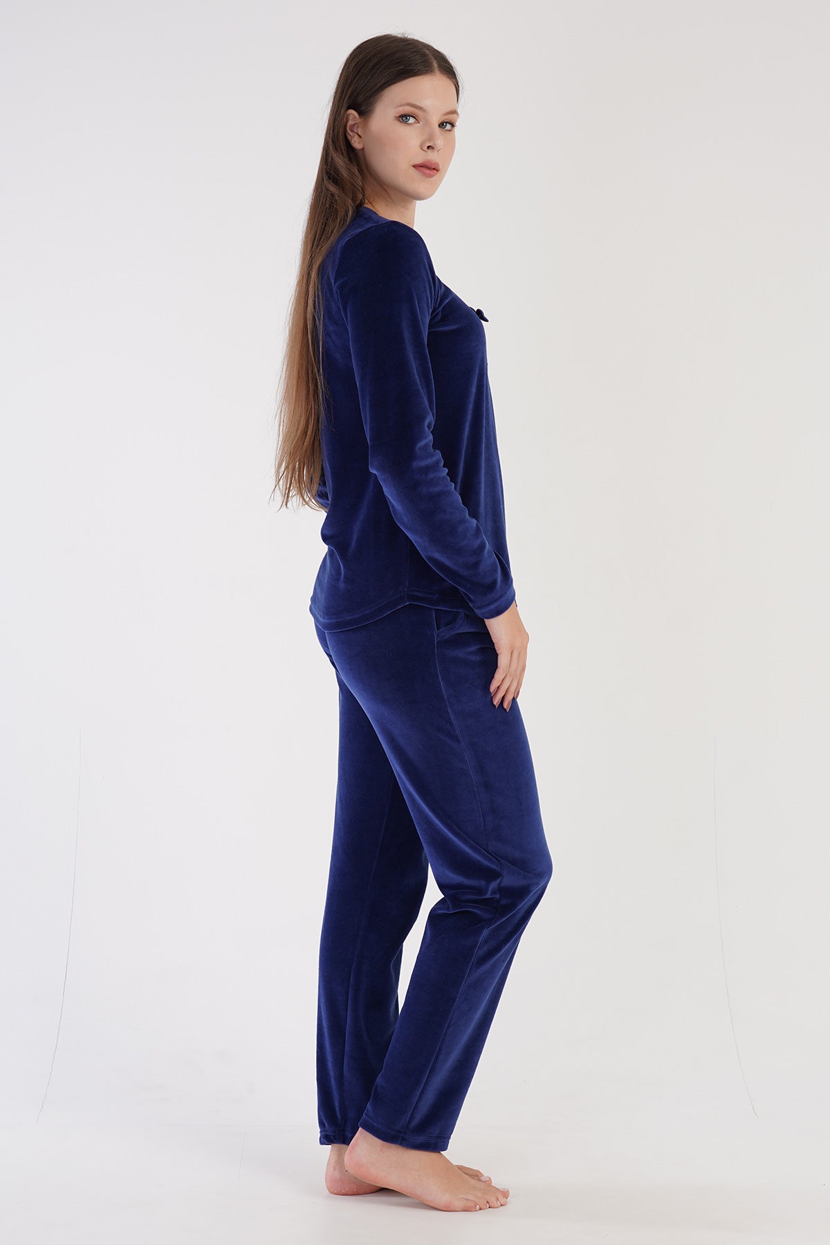 Woman Velvet Nice Pyjama Set
