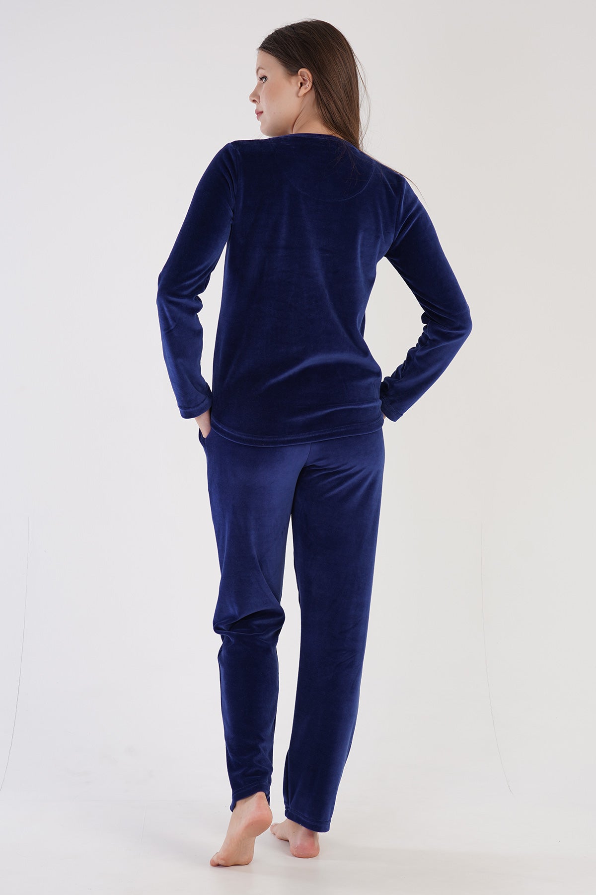 Woman Velvet Nice Pyjama Set