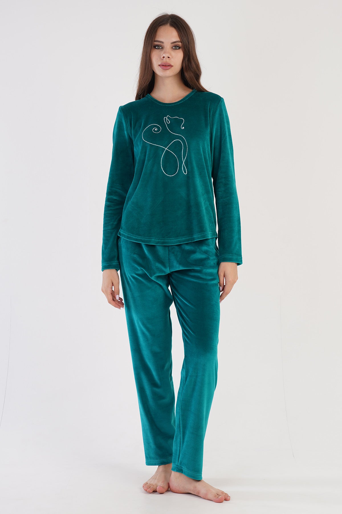 Woman Silver Pine Velvet Pyjama Set