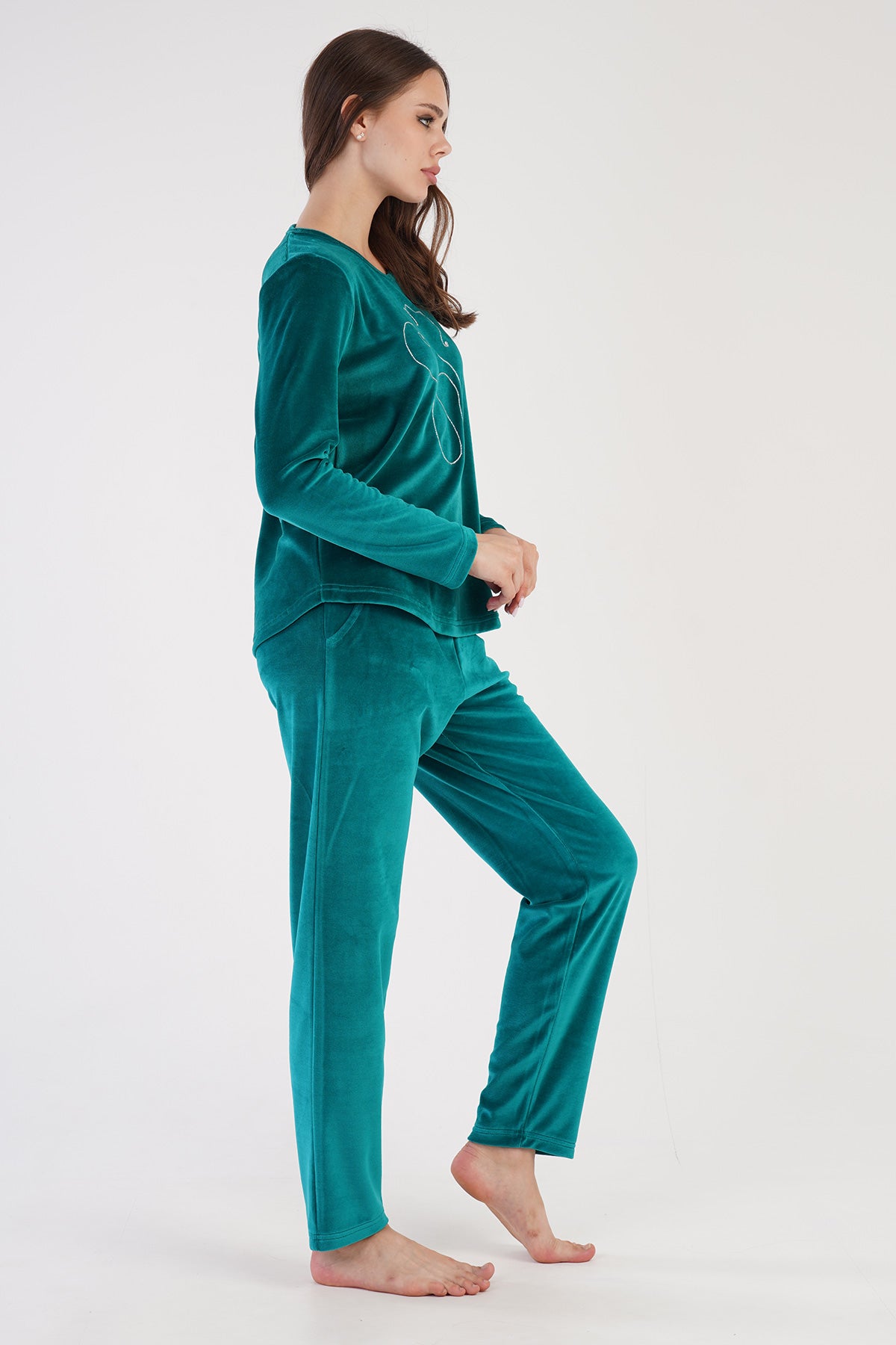 Woman Silver Pine Velvet Pyjama Set