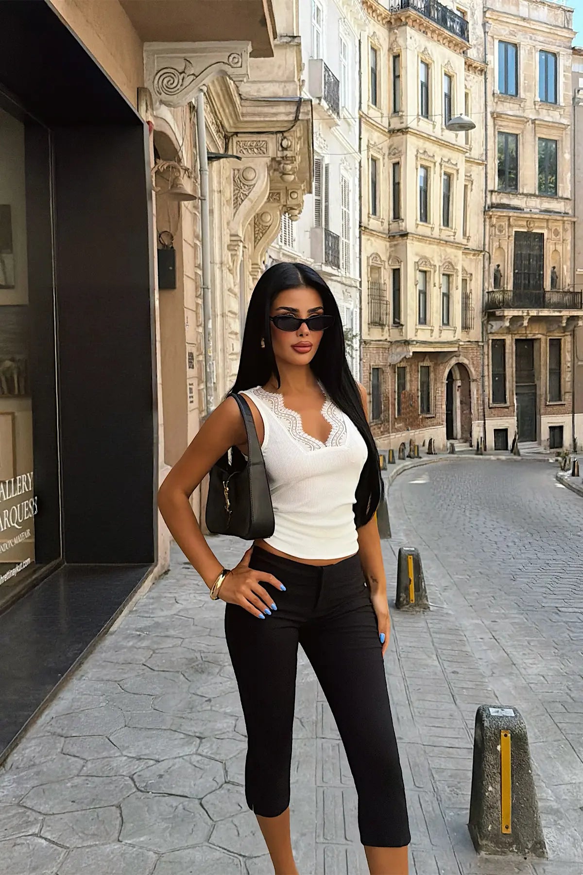 Beyaz Dantel Detay Basic Crop Top
