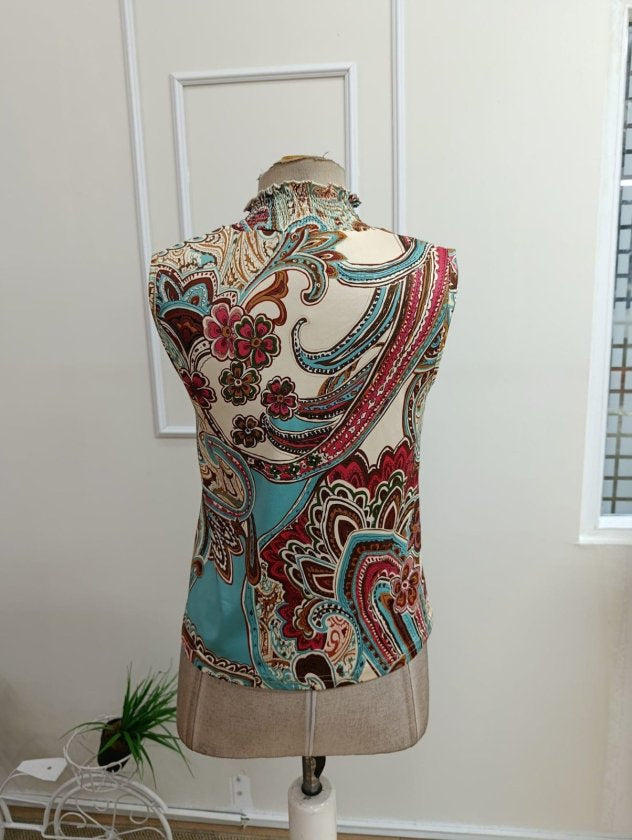 Kadın Kolsuz Balıkçı Yaka Desenli Süprem Bluz, 35274