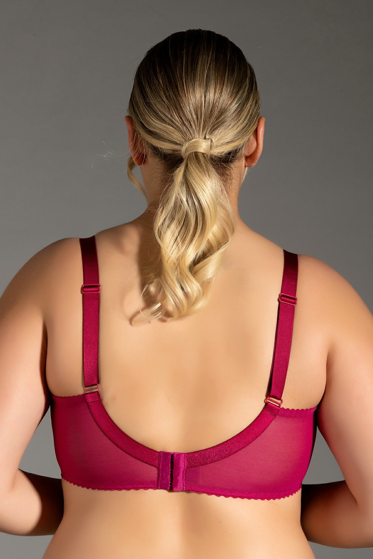 Kadın Minimizer C Cup Sütyen