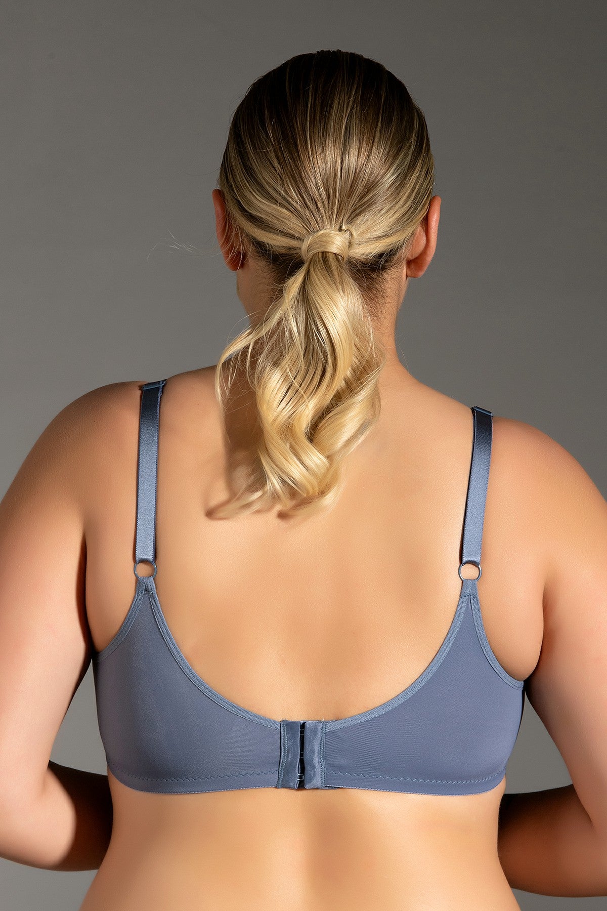 Kadın Minimizer D Cup Sütyen