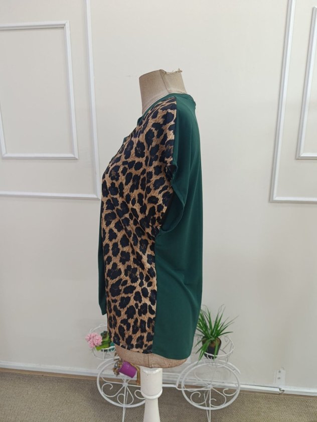 Kadın Kısa Kollu V Hakim Yakalı Leopar Desenli Sandy Bluza, 35714