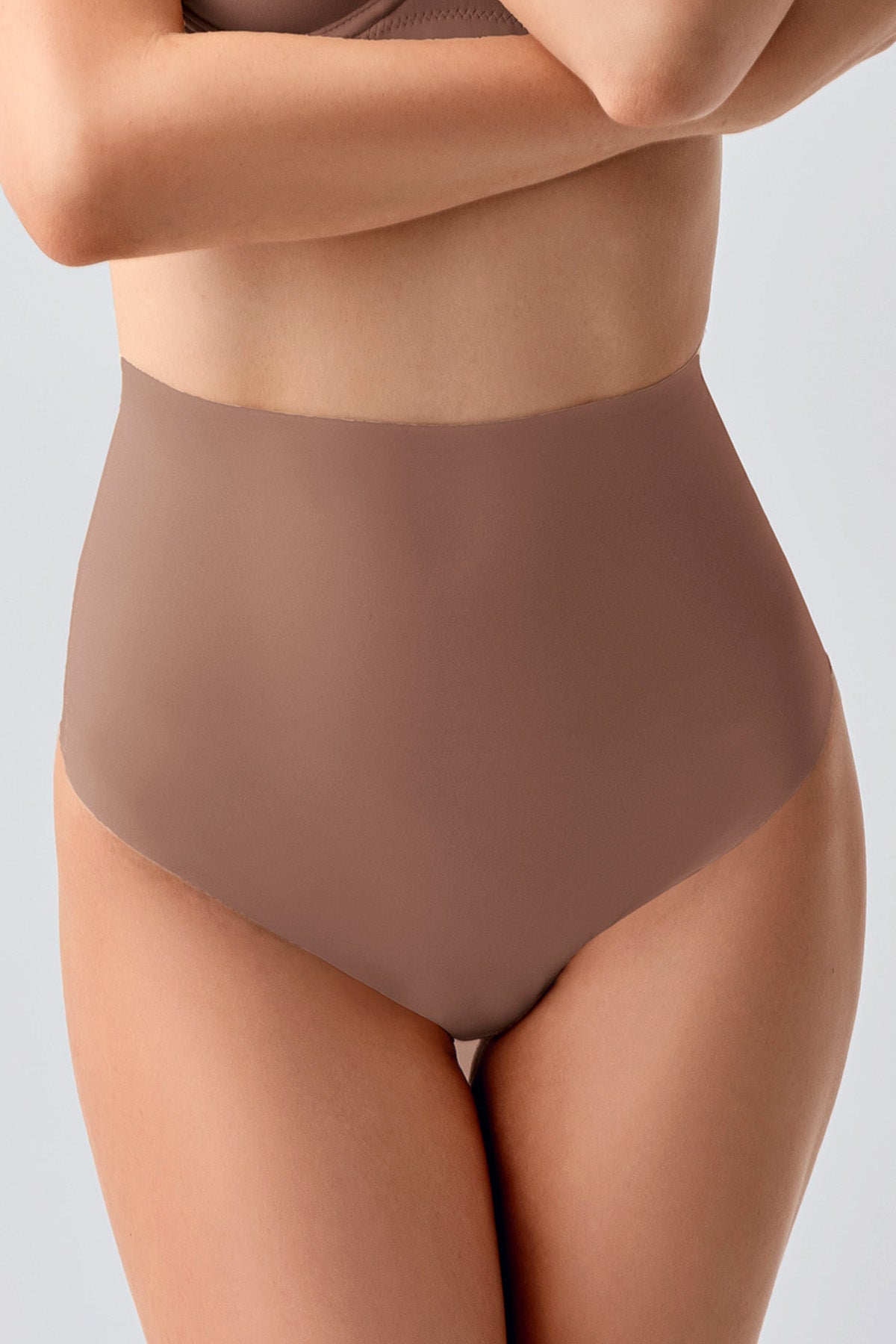 Kadın Yuksek Bel String Lazer Kesim Külot