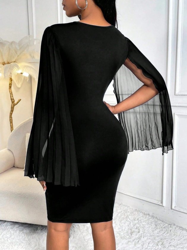 Women's Short Cape Sleeve Round Neck Buckled Short Imported Crepe Dress