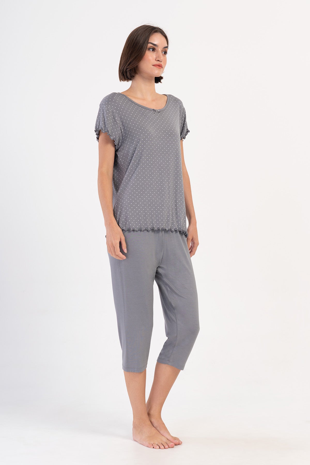 KADIN VISCON XXL KAYIK YAKA FIYONKLU KISA KOL BIBILALI KAPRI TAKIM