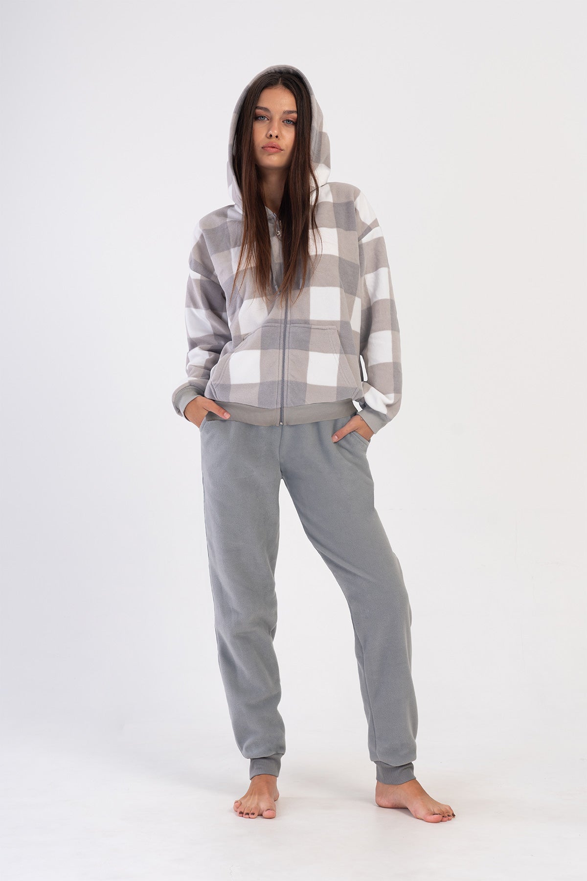 KADIN POLAR KAPSONLU DUSUK OMUZLU UZUN KOL FERMUARLI KANGURU CEPLI MANSETLI PIJAMA TAKIM