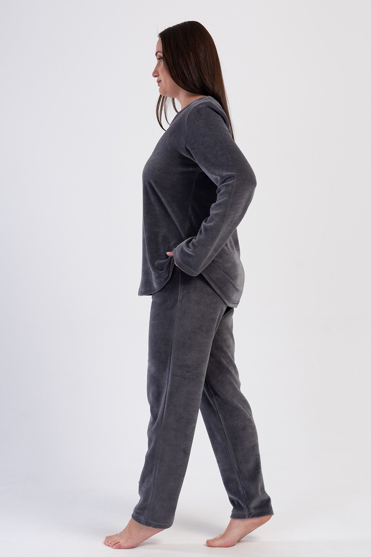 Woman Delly Big Size Velvet Pyjama Set
