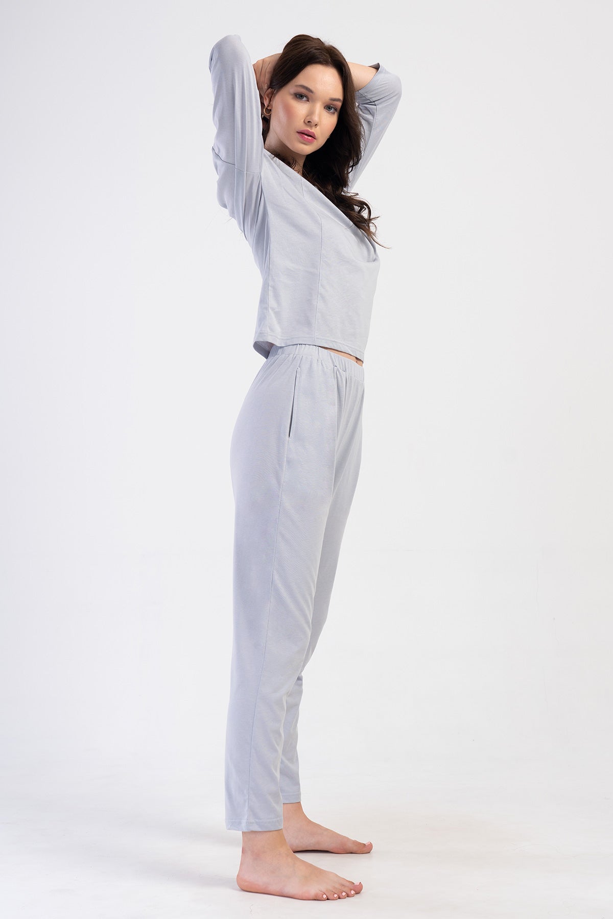 Woman Supreme Basic Low Shoulder Pyjama Set