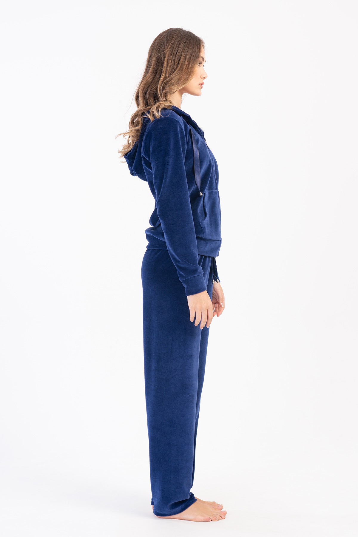 Woman Velvet Zipper & Pocket Detail Tracksuit