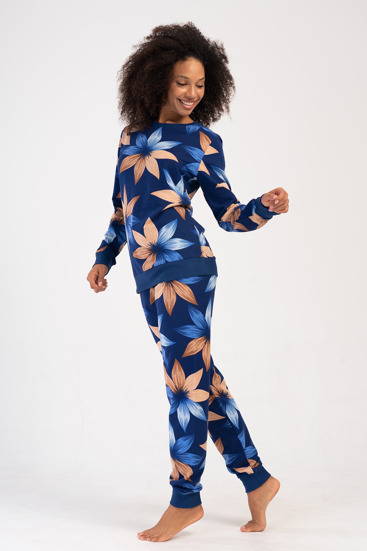 Woman Helin Two Yarn Pyjama Set