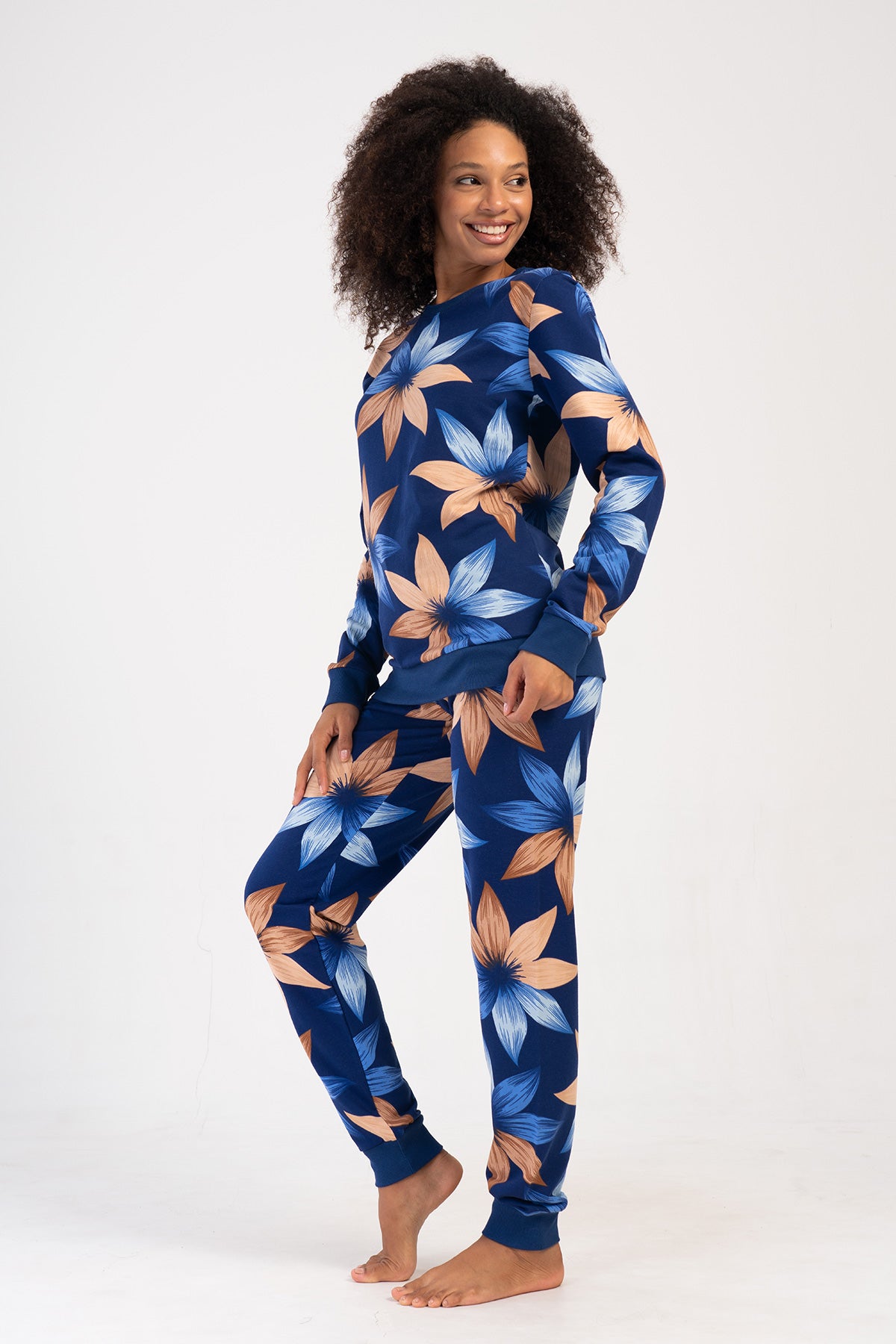 Woman Helin Two Yarn Pyjama Set
