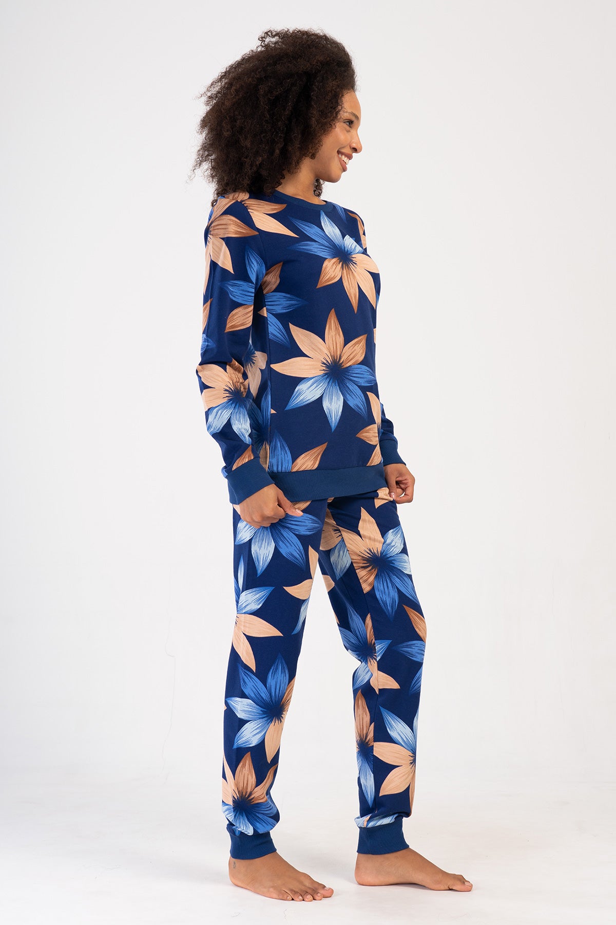 Woman Helin Two Yarn Pyjama Set