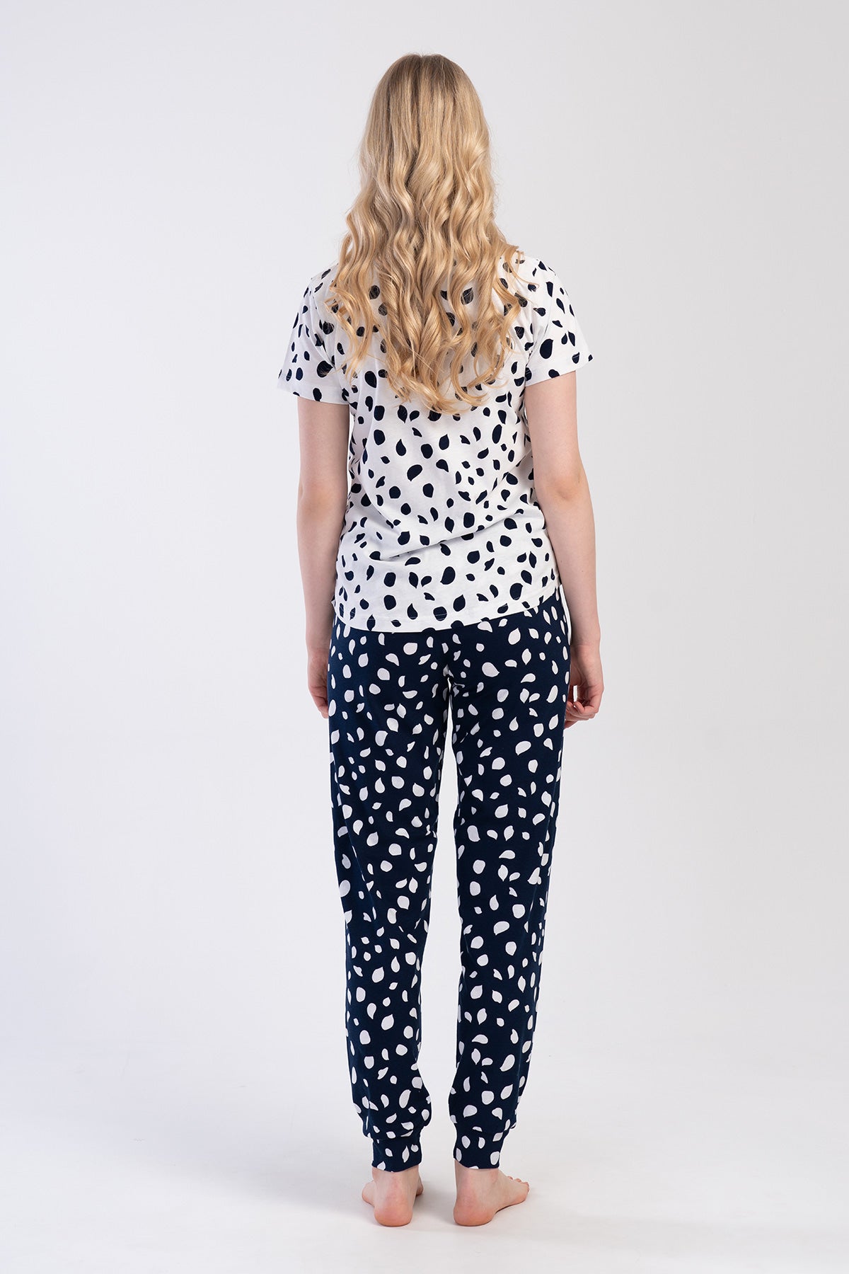 KADIN P.SUPREM O YAKA KISA KOL ETEGI OVAL MANSETLI PIJAMA TAKIM