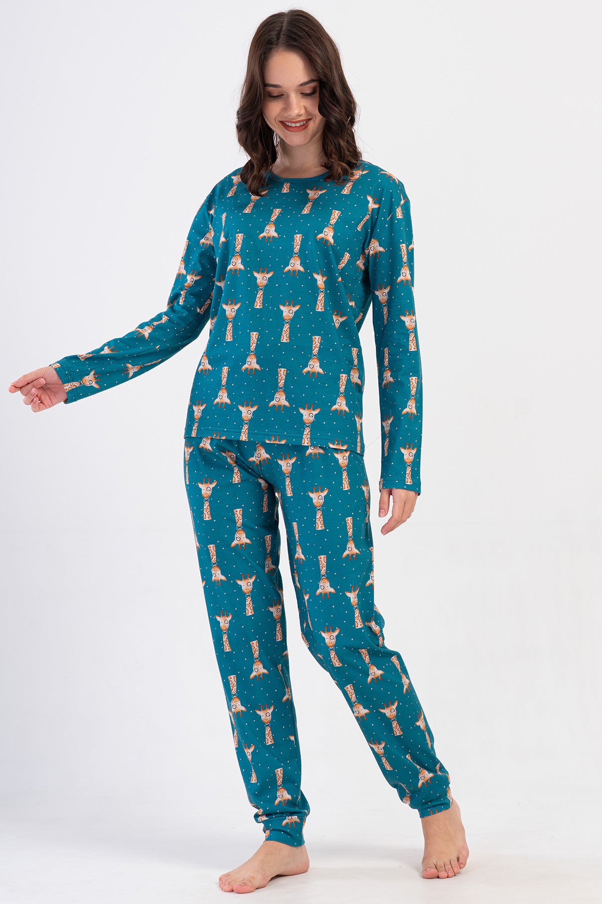 KADIN P.SUPREM O YAKA UZUN KOL ETEGI OVAL MANSETLI PIJAMA TAKIM