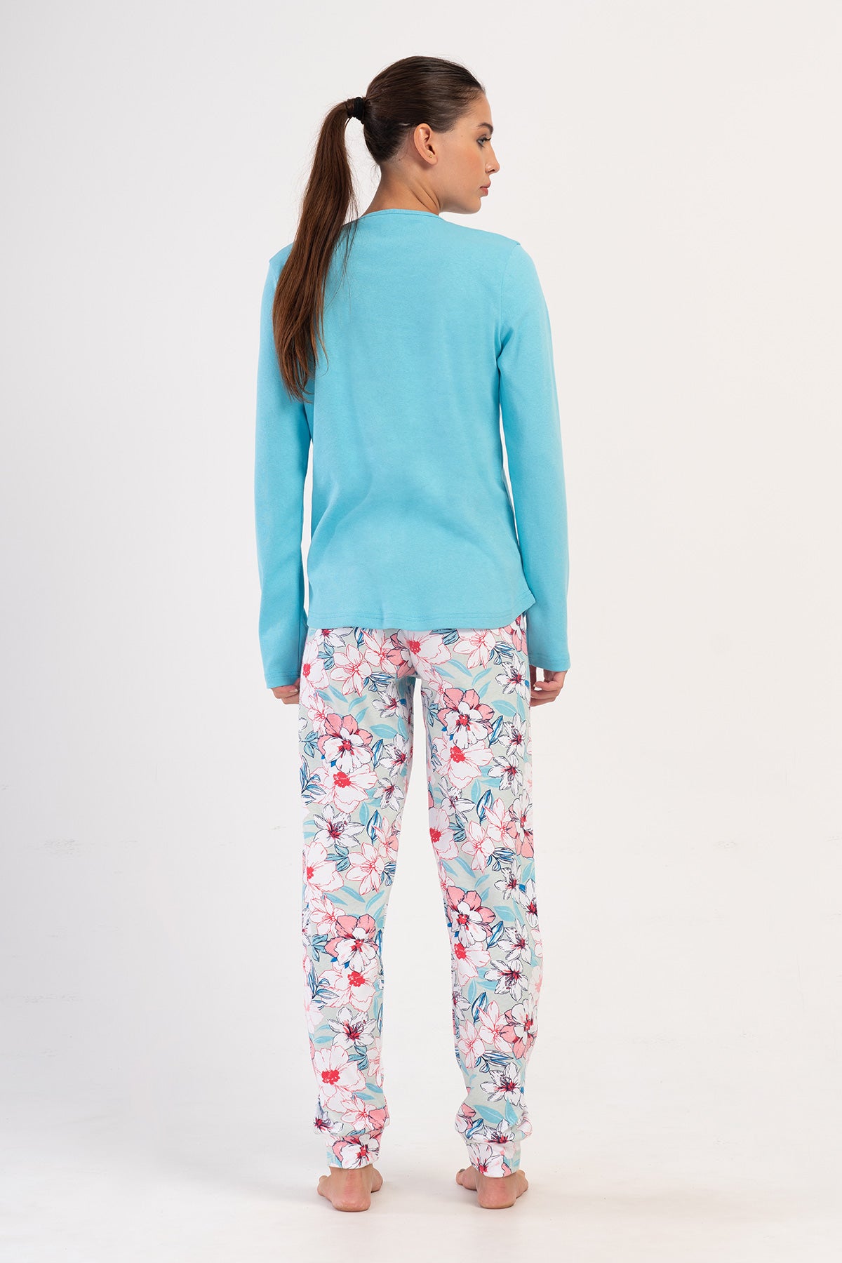 Woman Natalie Interlock Buttoned O Neck Pyjama Set