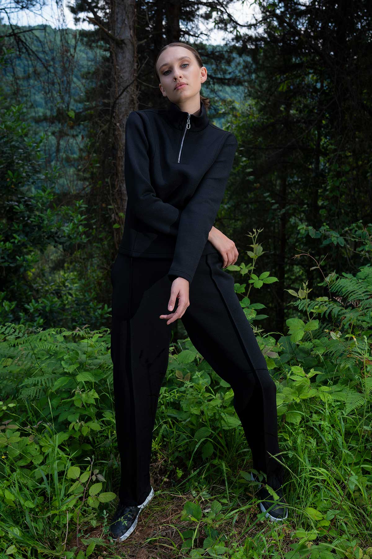 KADIN SCUBA DIK YAKA FERMUARLI UZUN KOL NERVURLU ESOFMAN TAKIM