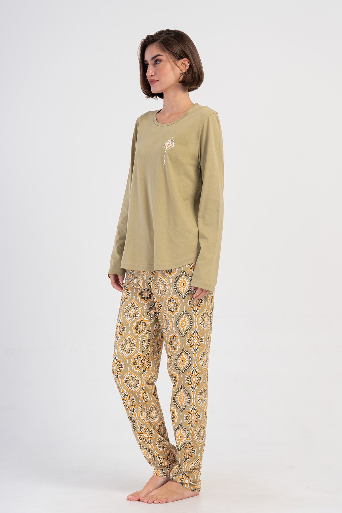 KADIN P.SUPREM XXL O YAKA UZUN KOL ETEGI OVAL PIJAMA TAKIM