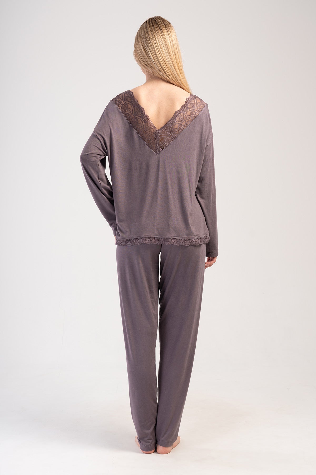 Woman Fume Lycra Viscon Lace Detail V Back Side Pyjama Set