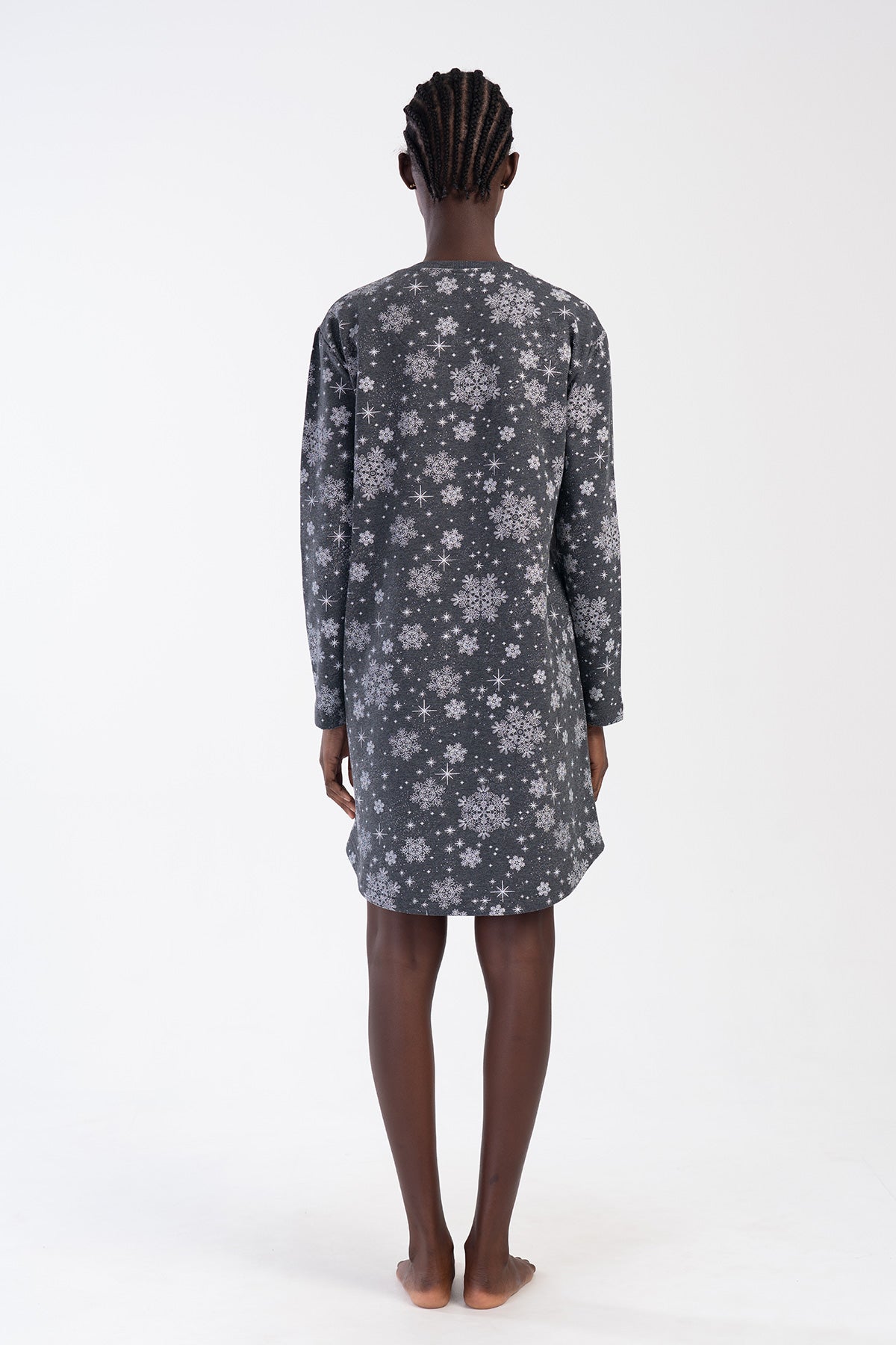 Woman Telly Two Yarn Tunic