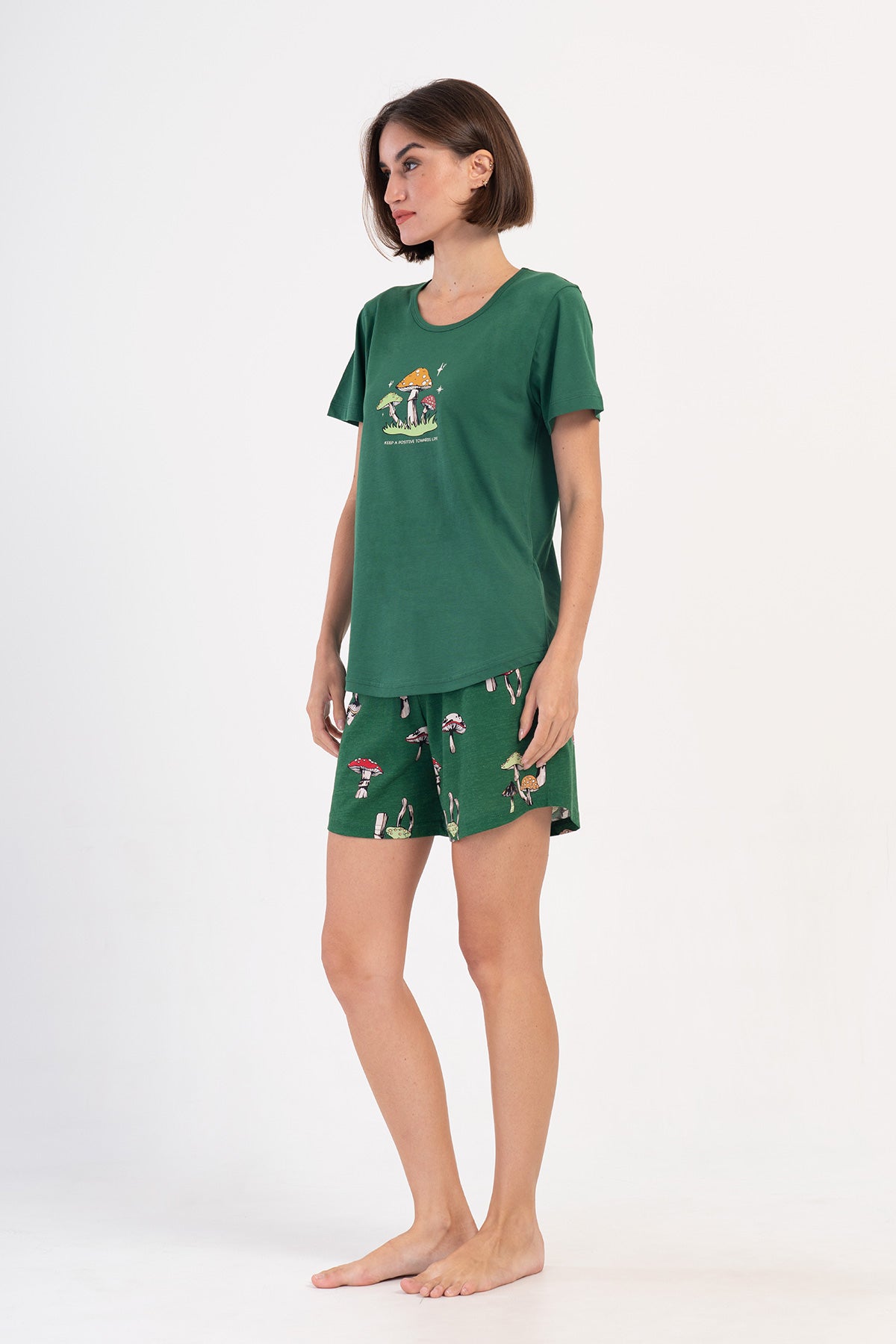 KADIN P.SUPREM O YAKA KISA KOL ETEGI OVAL SORT TAKIM