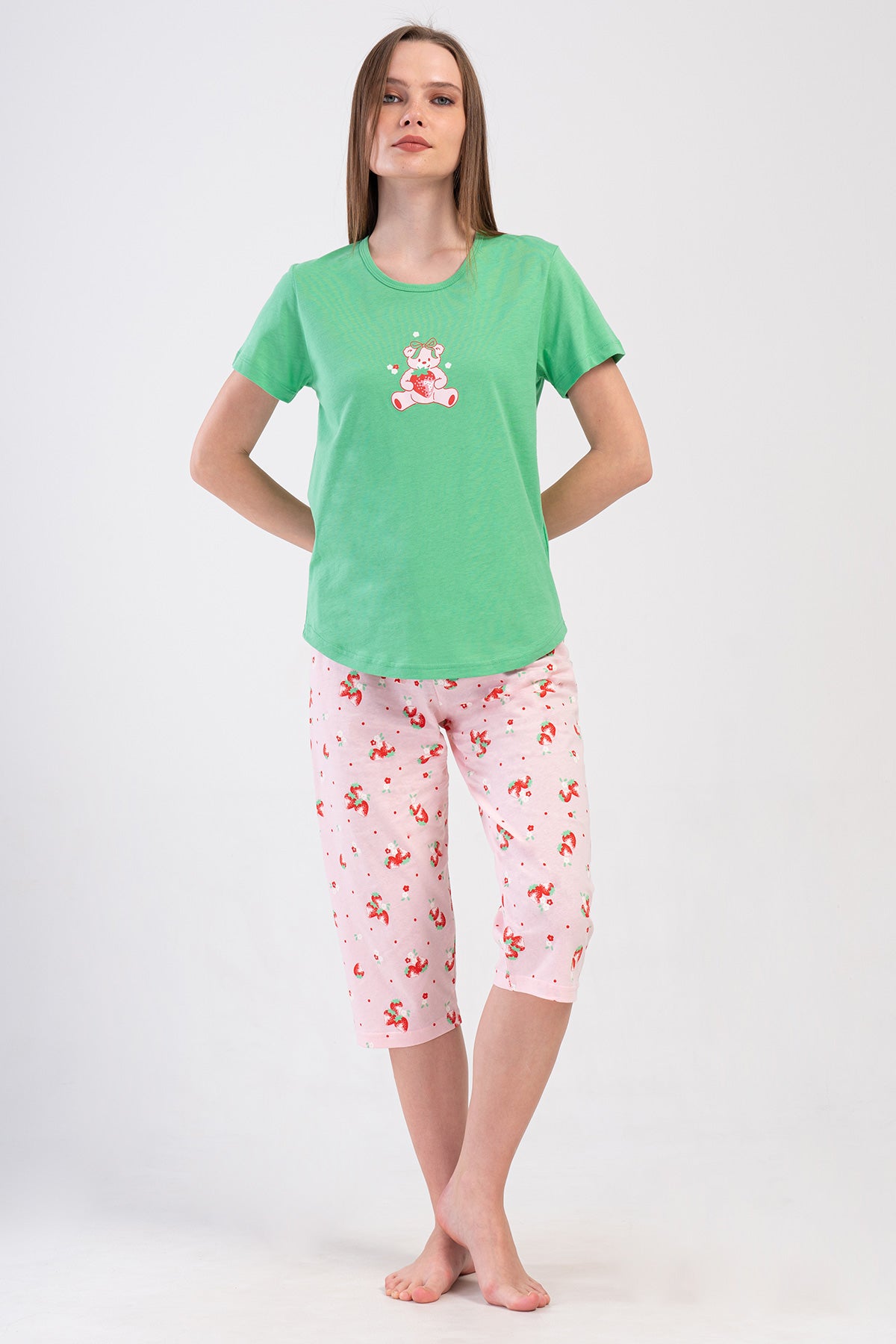 Woman Supreme Geda Capri Set