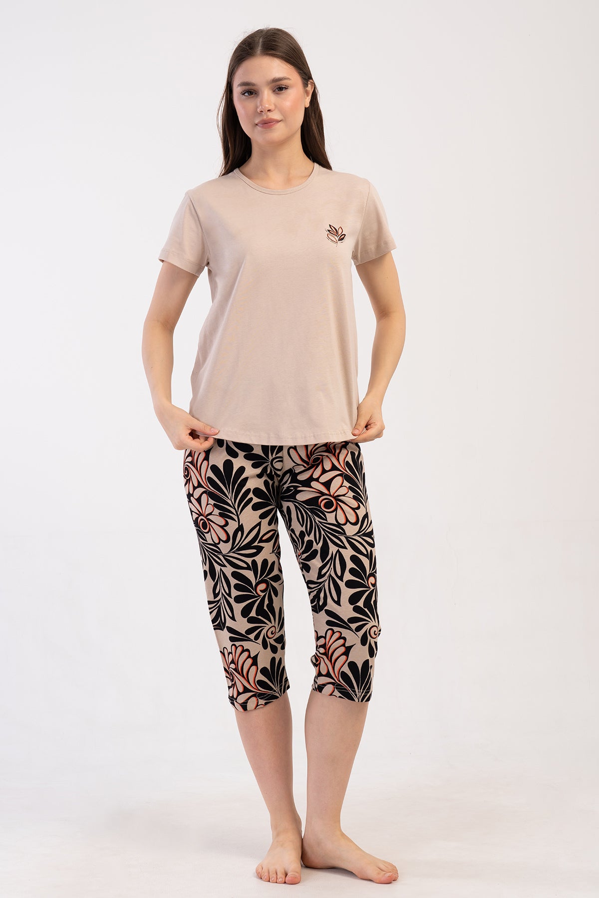 KADIN P.SUPREM O YAKA KISA KOL ETEGI OVAL KAPRI TAKIM