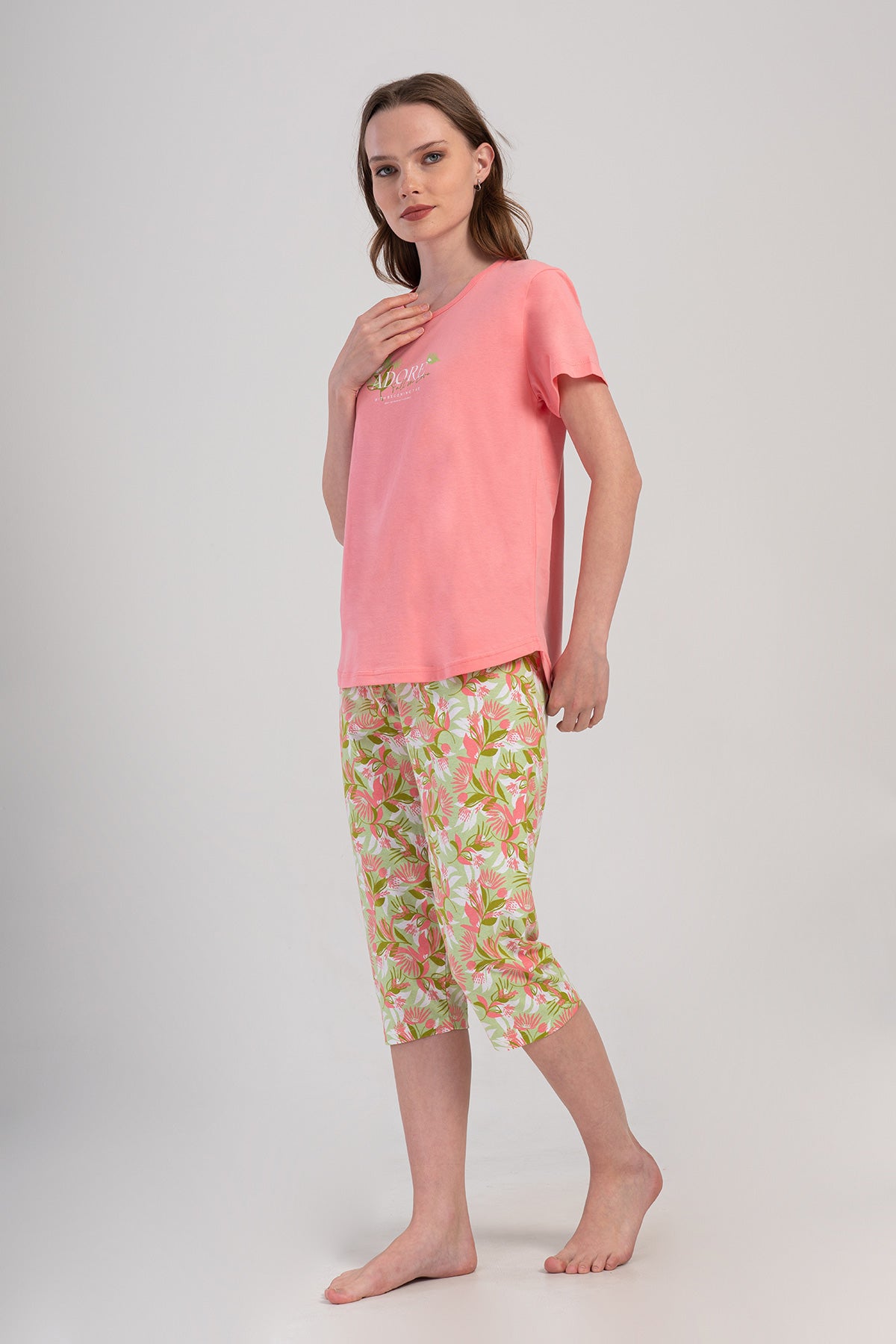 Woman Supreme Lase Capri Set