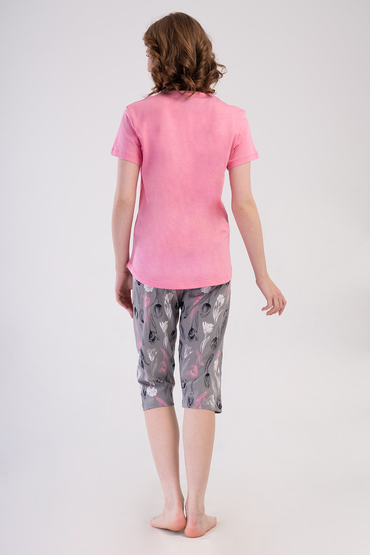 Woman Supreme Aryan Capri Set