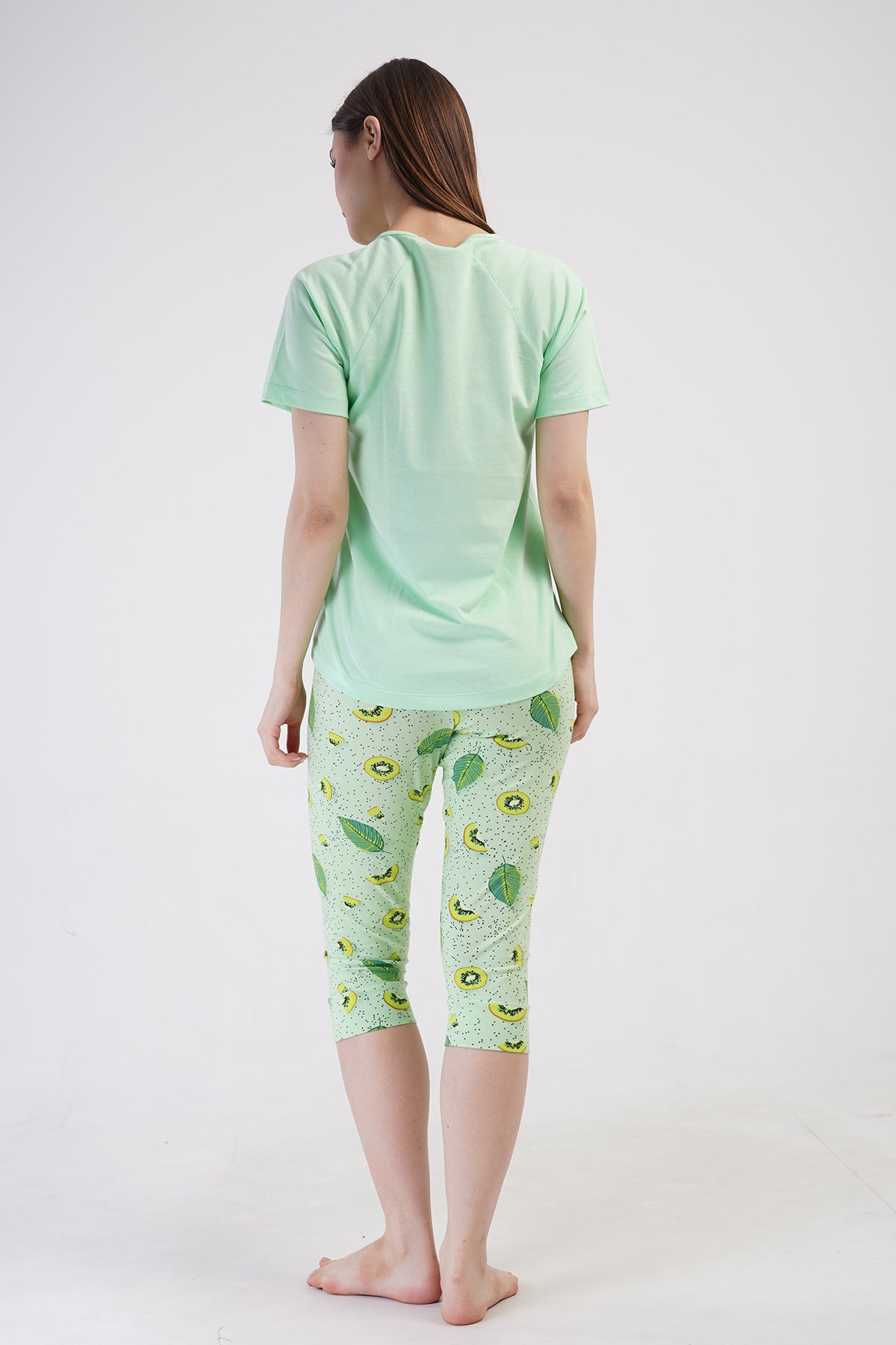 Woman Lycra Supreme Fruit Capri Set