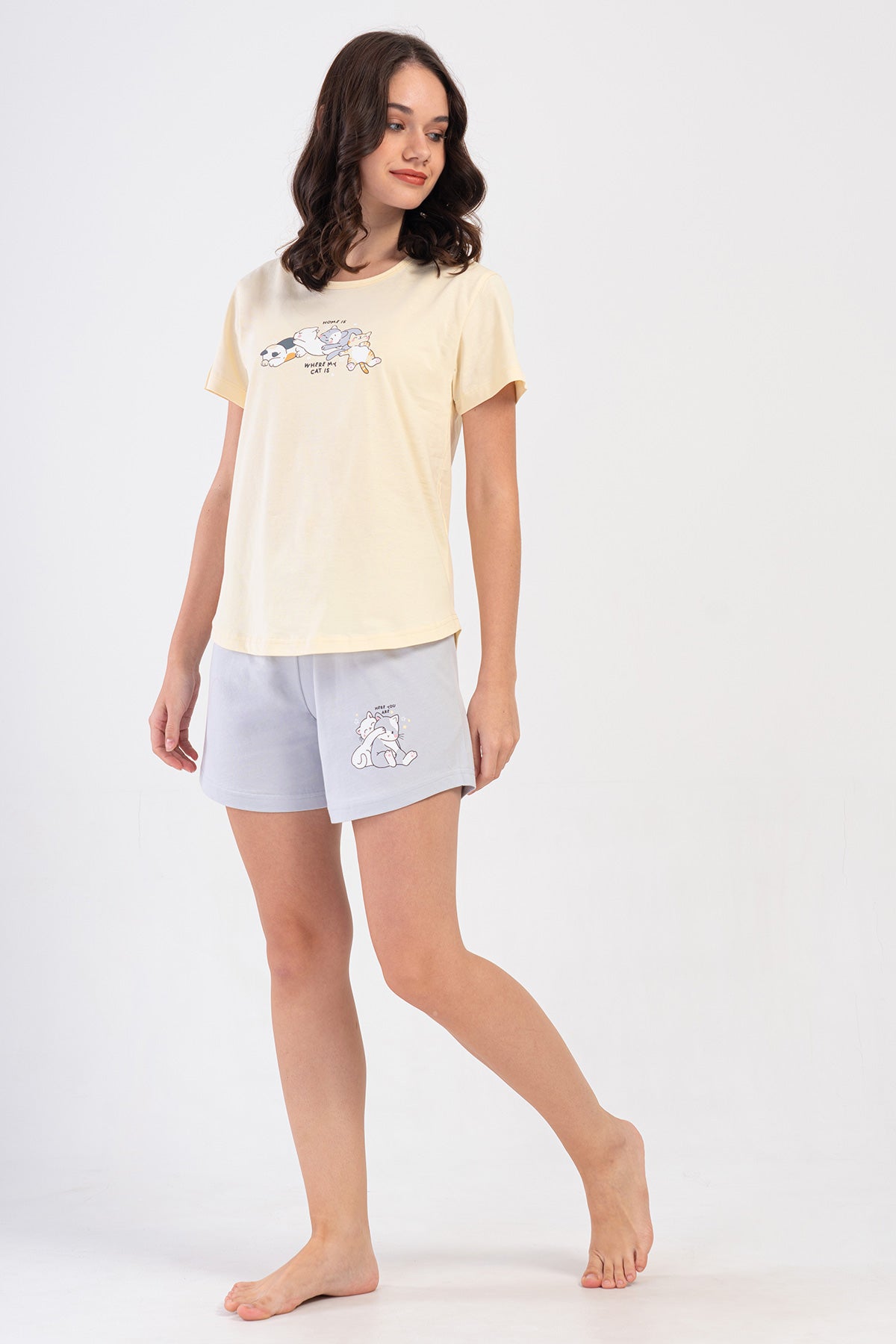 Woman Supreme Pose Short Set 