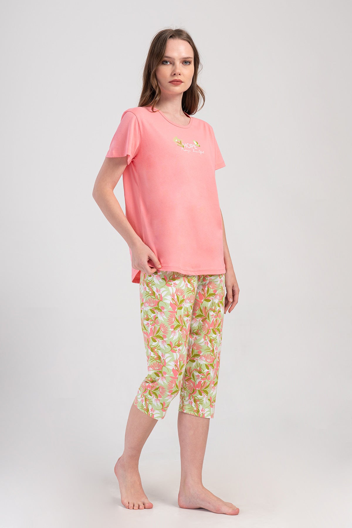 Woman Supreme Lase Short Sleeve Capri Set