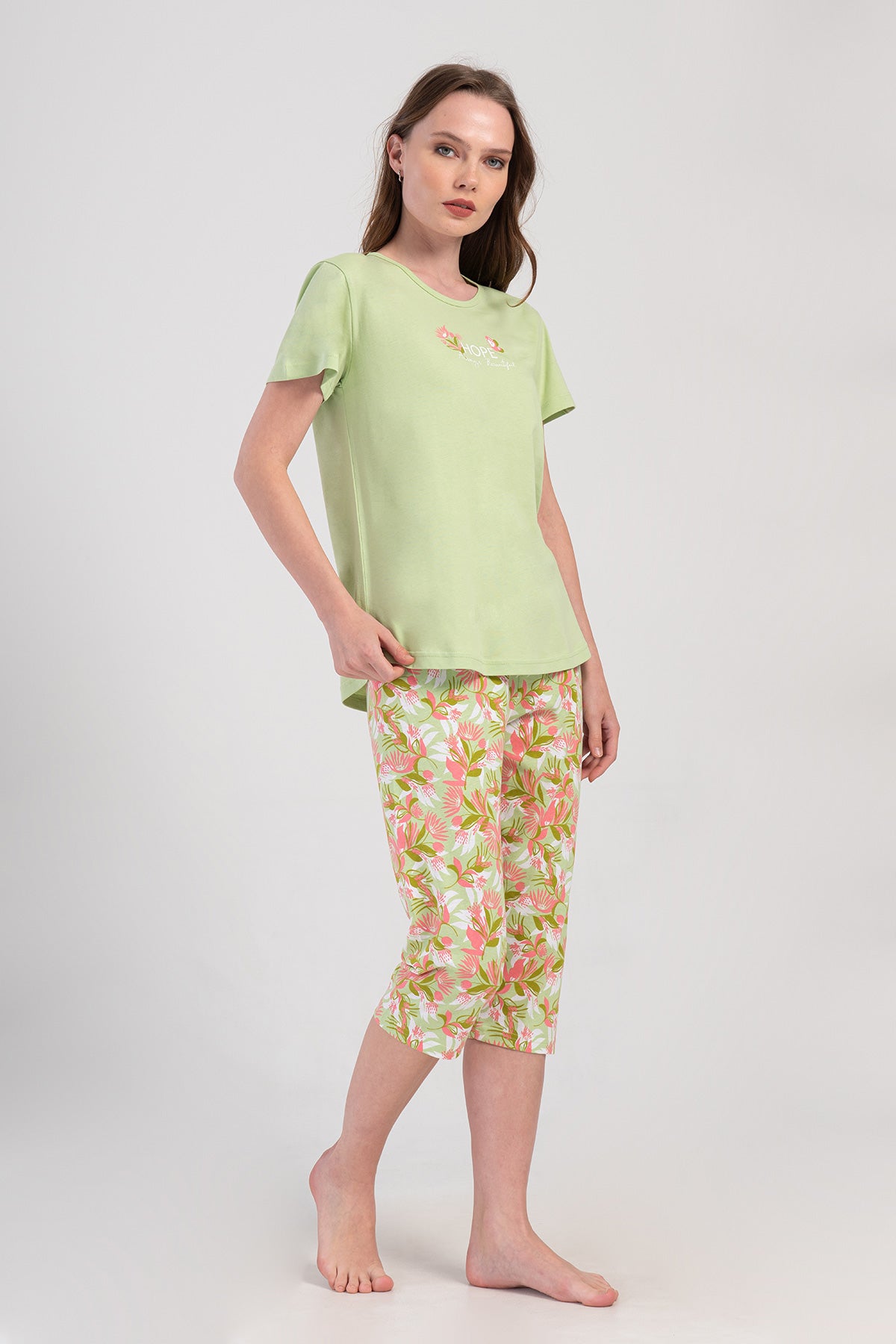 Woman Supreme Lase Short Sleeve Capri Set