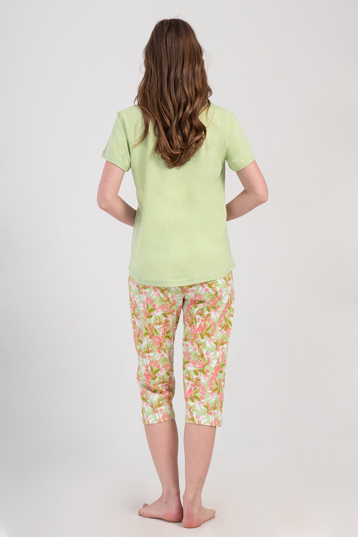 Woman Supreme Lase Short Sleeve Capri Set